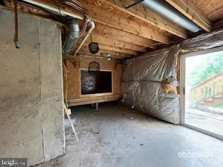 THOMPSON ESTATES - Residential