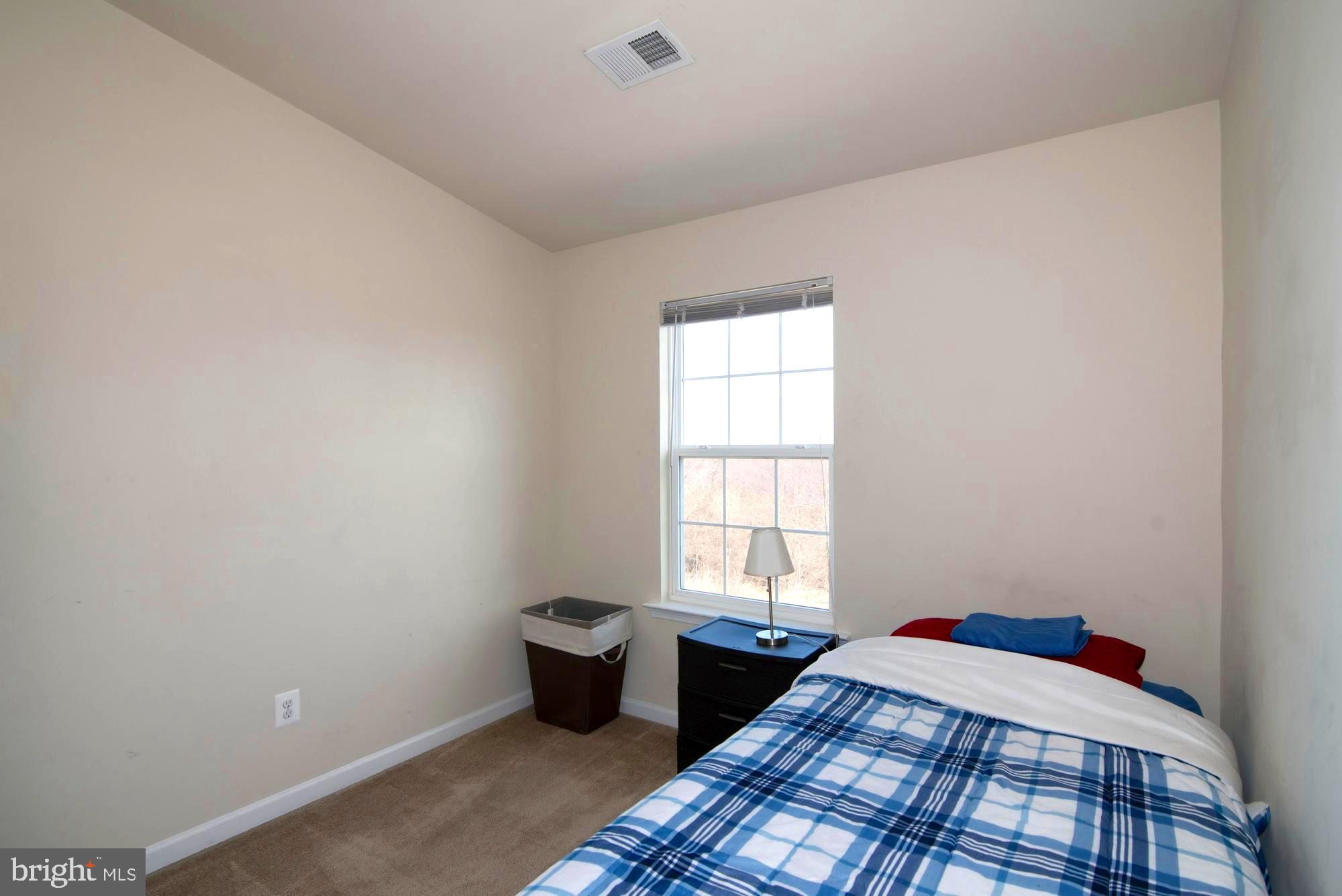 LAKELAND PLACE - Residential