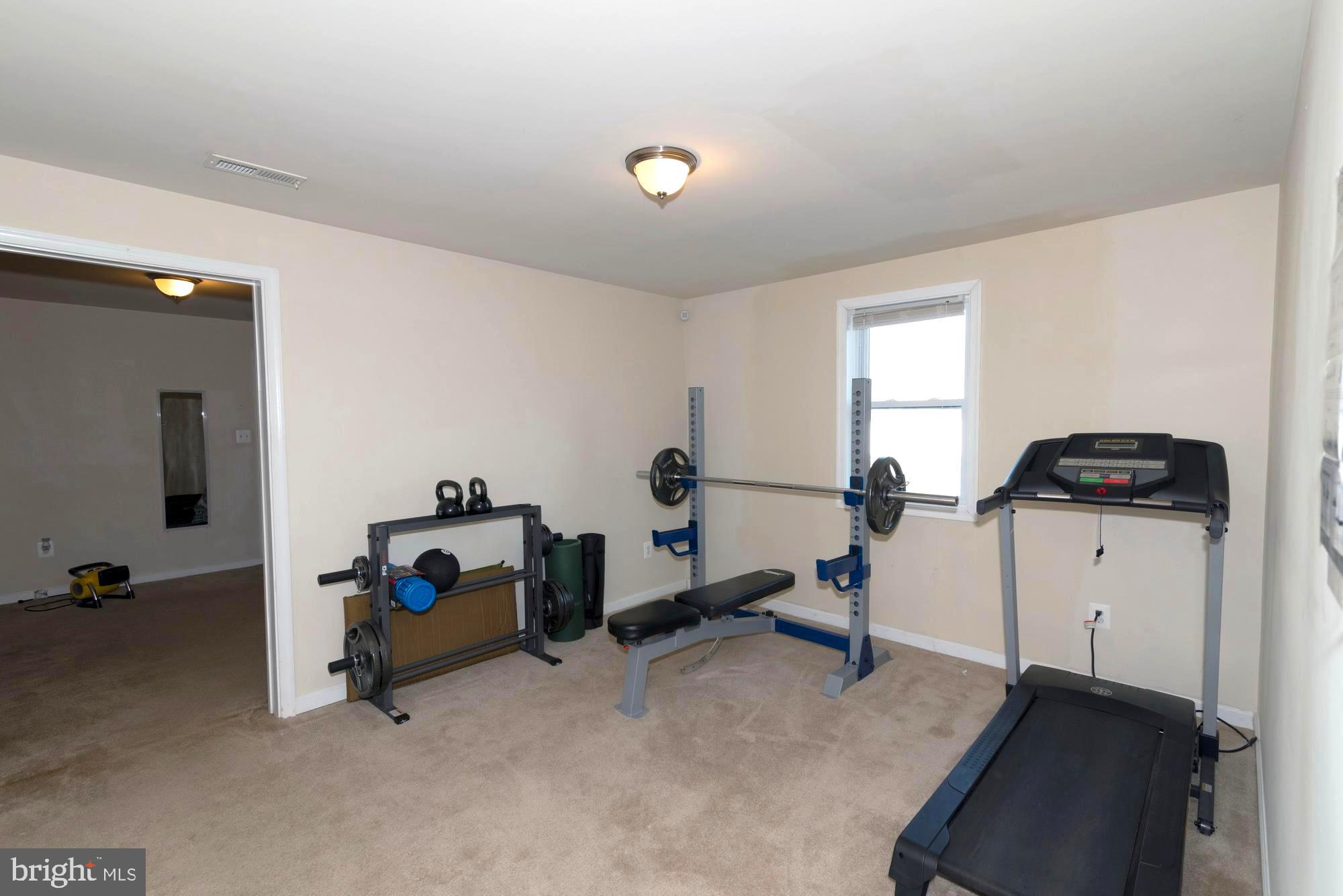 LAKELAND PLACE - Residential