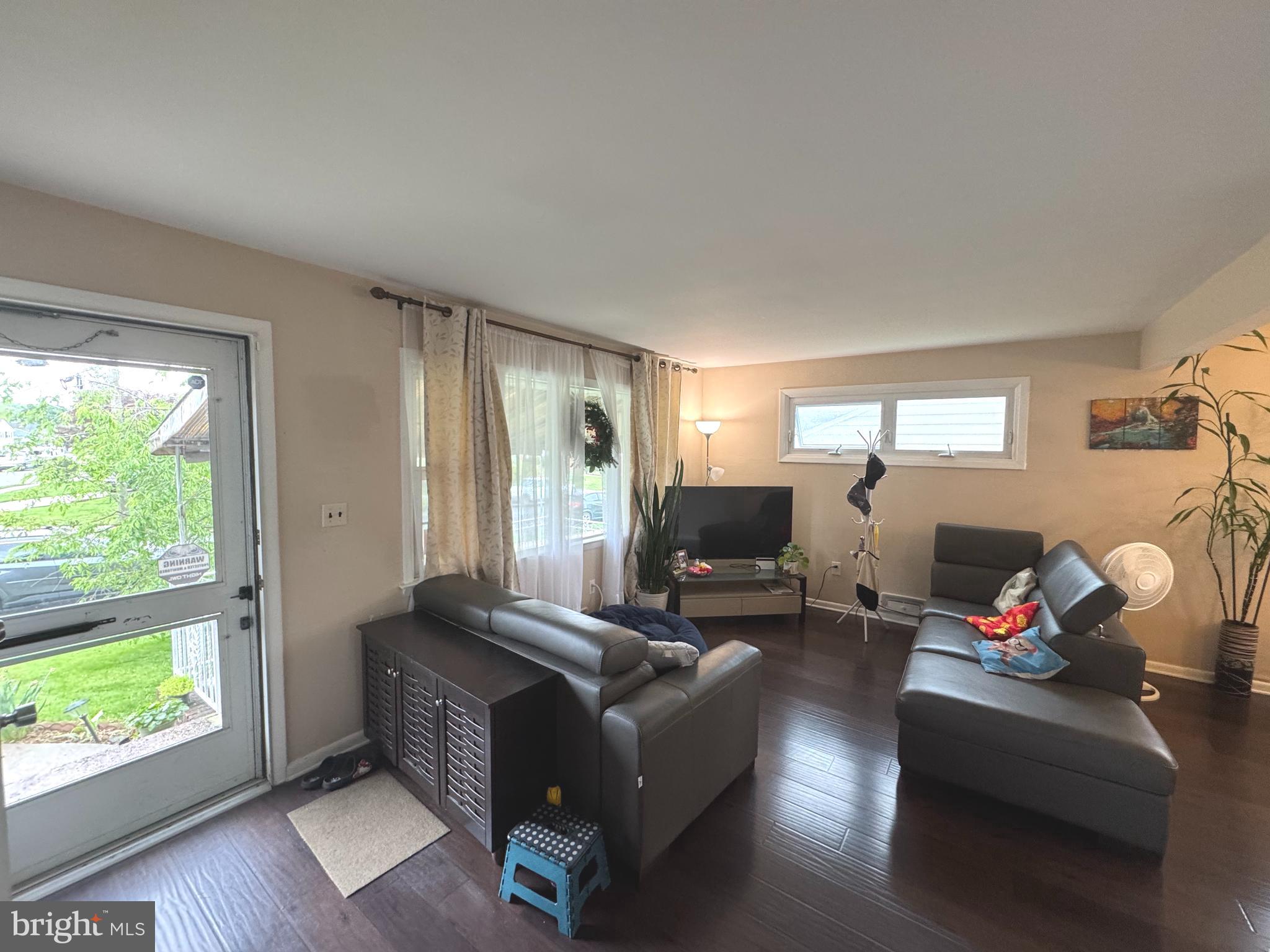 100 WINDING WAY