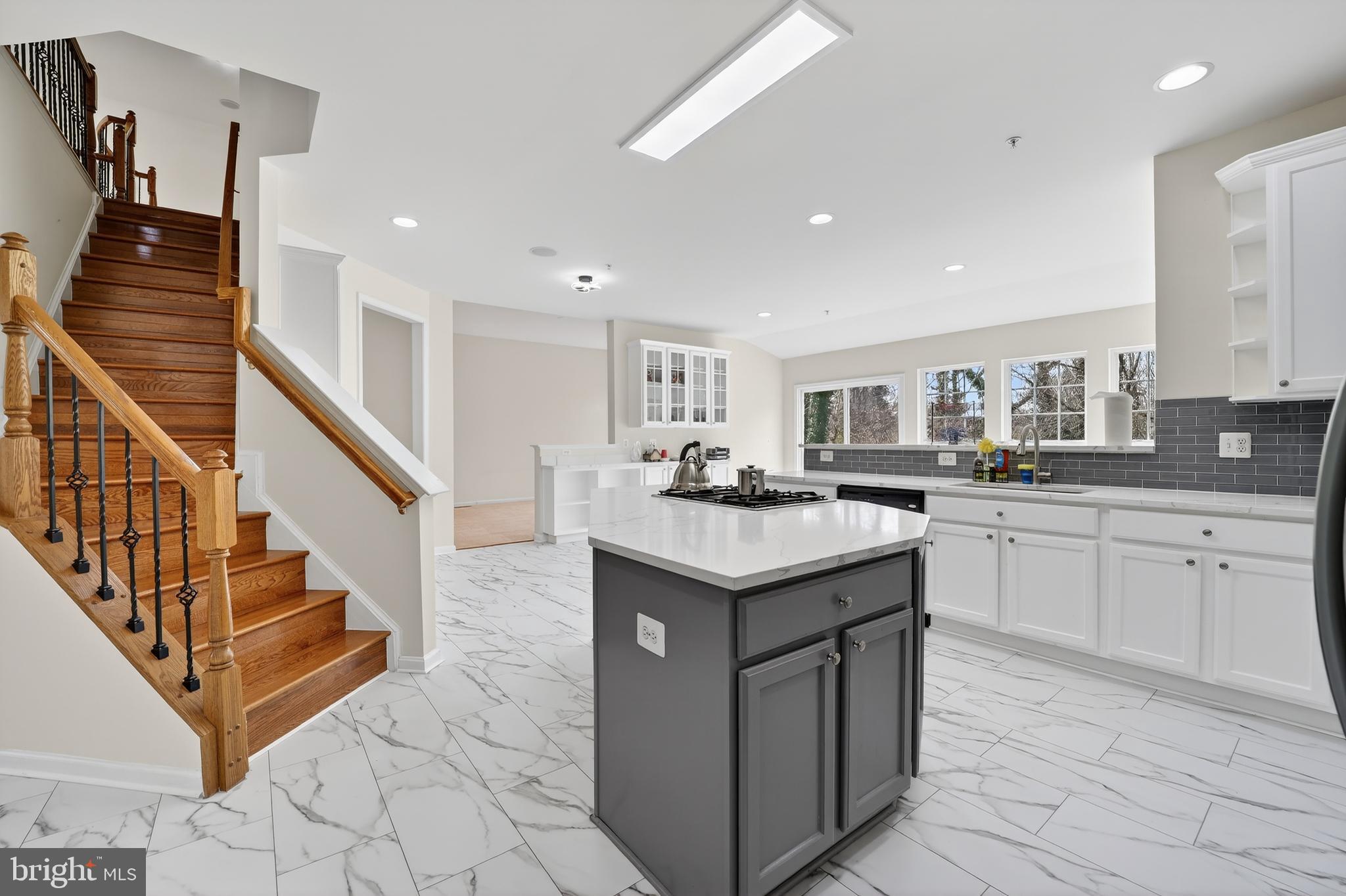 CEDAR FARMS - Residential