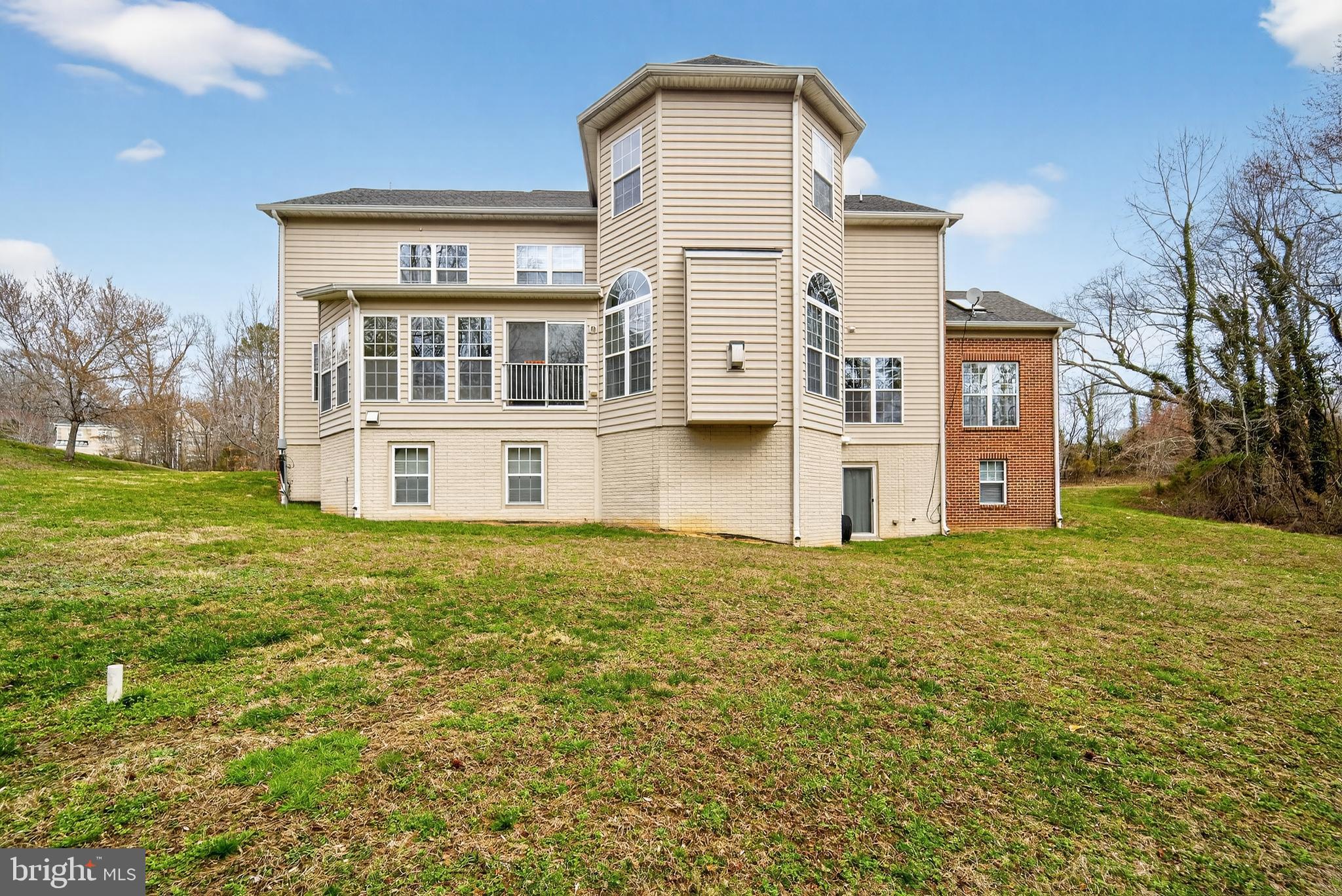 CEDAR FARMS - Residential