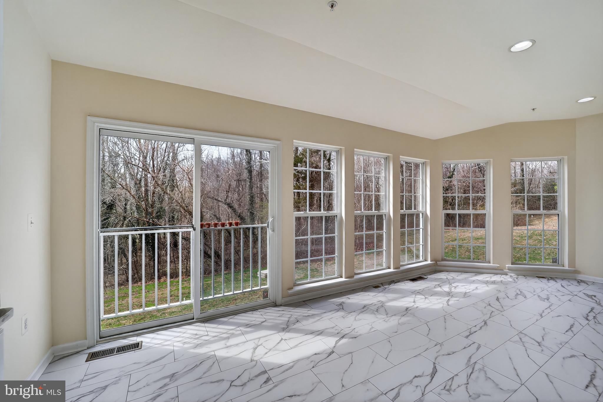 CEDAR FARMS - Residential