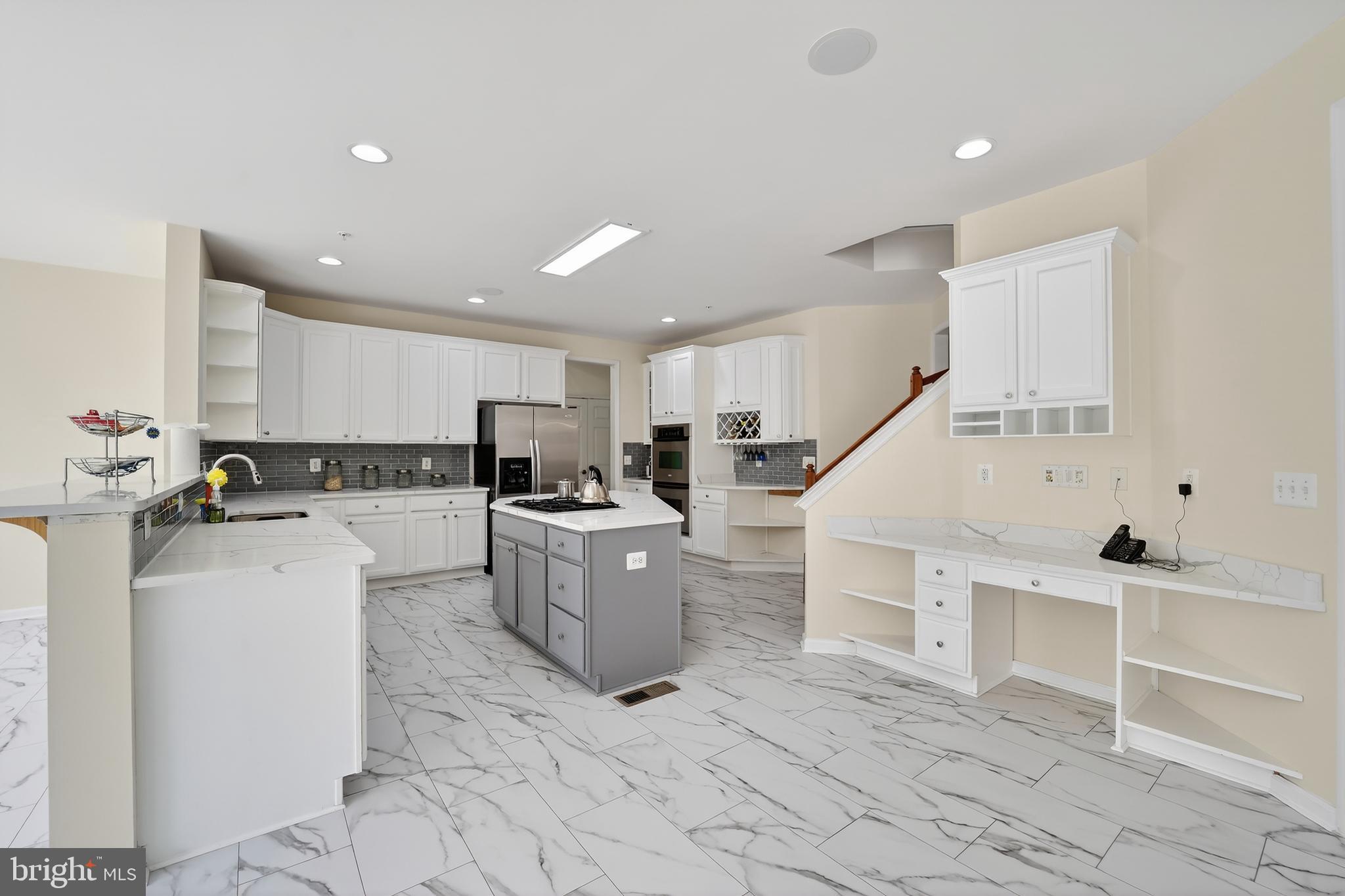 CEDAR FARMS - Residential