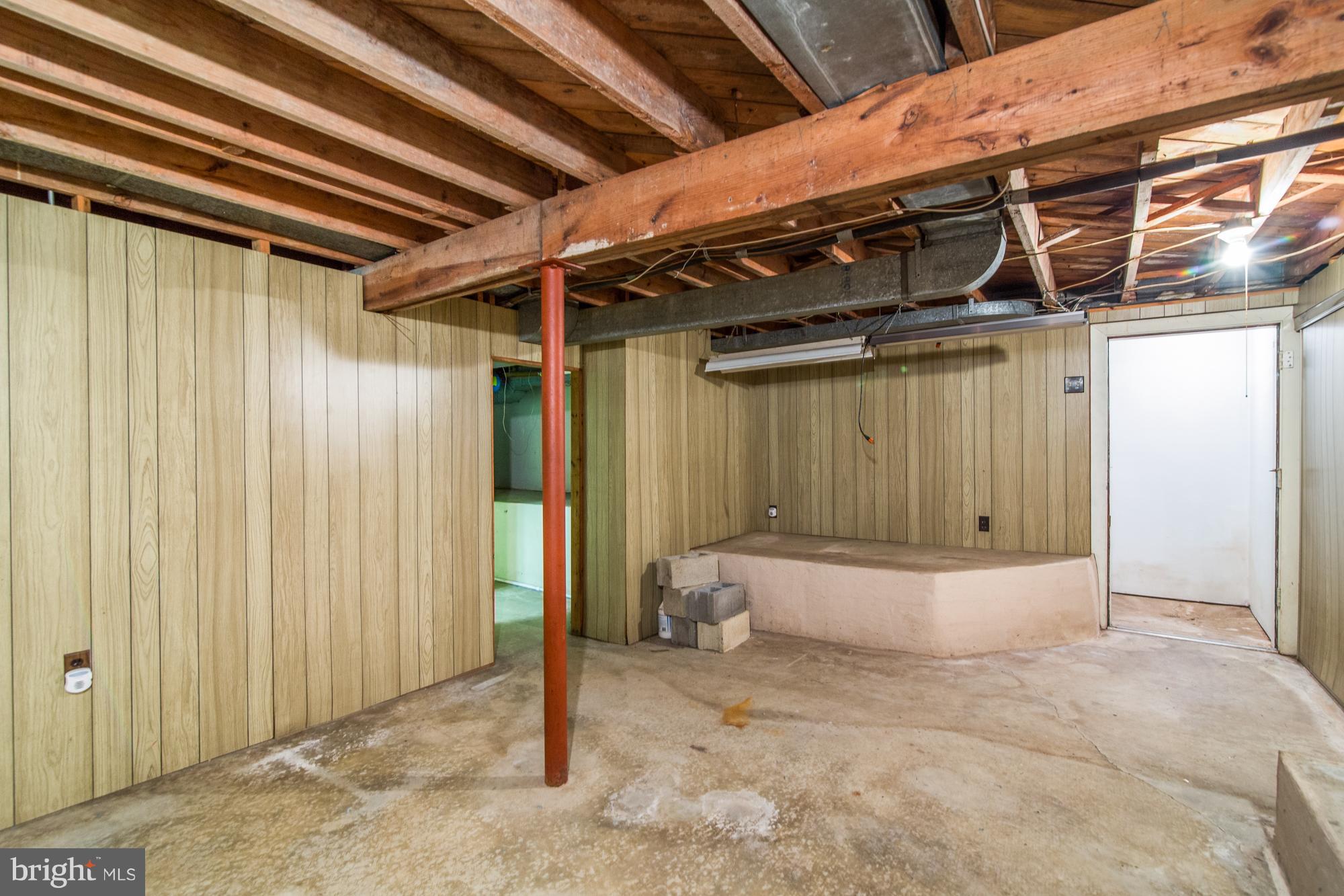 HOLLIN HALL VILLAGE - Residential