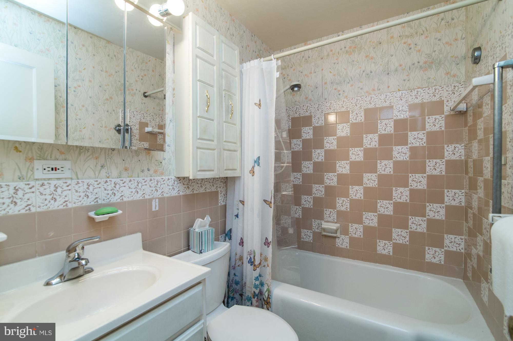 HOLLIN HALL VILLAGE - Residential