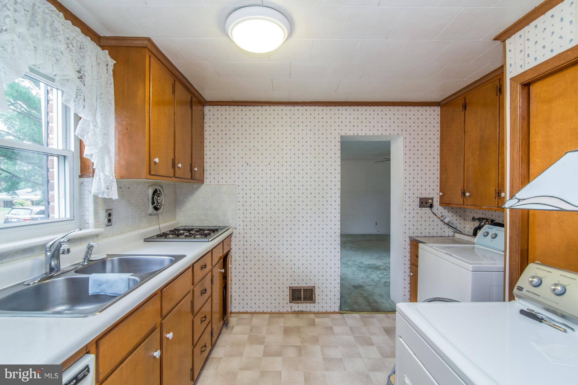 HOLLIN HALL VILLAGE - Residential