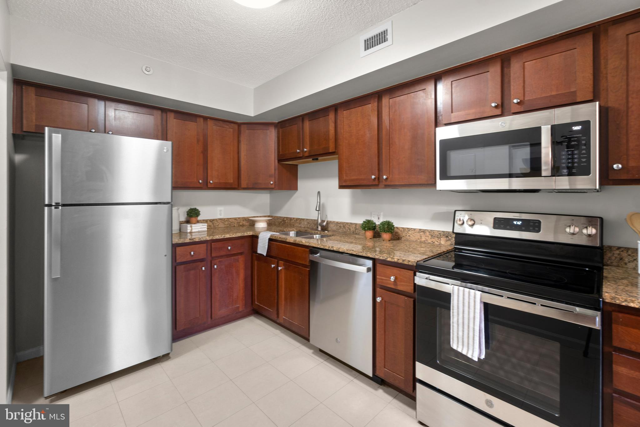 RENAISSANCE - Residential