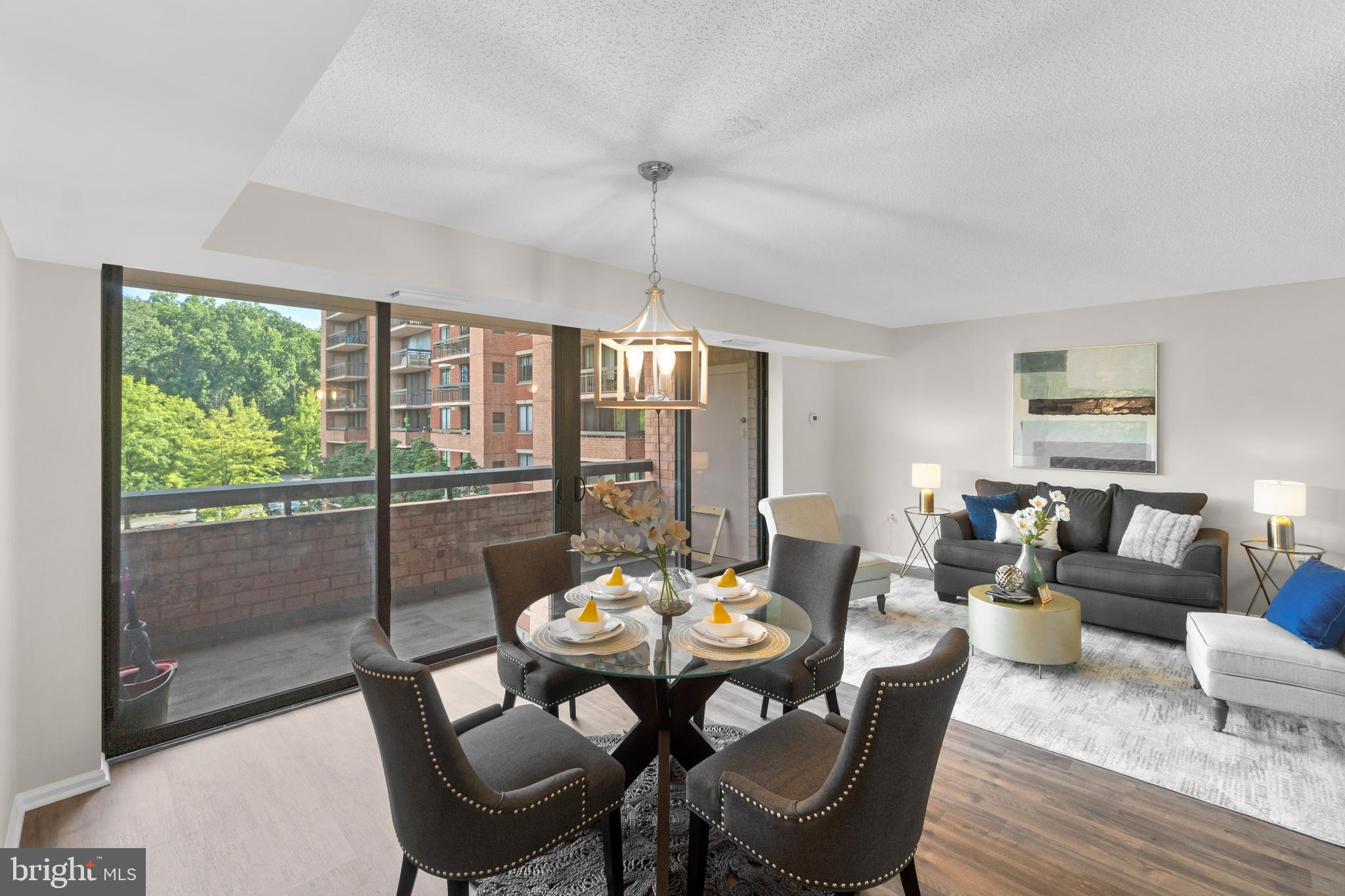 RENAISSANCE - Residential