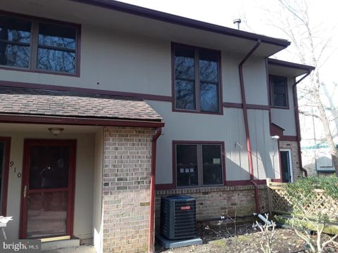 910 TIMBER CREEK ROAD CLEMENTON NJ 08021