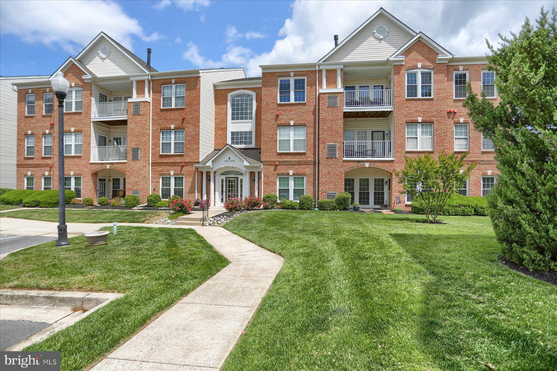 DEVONSHIRE AT WHITEMARSH - Residential