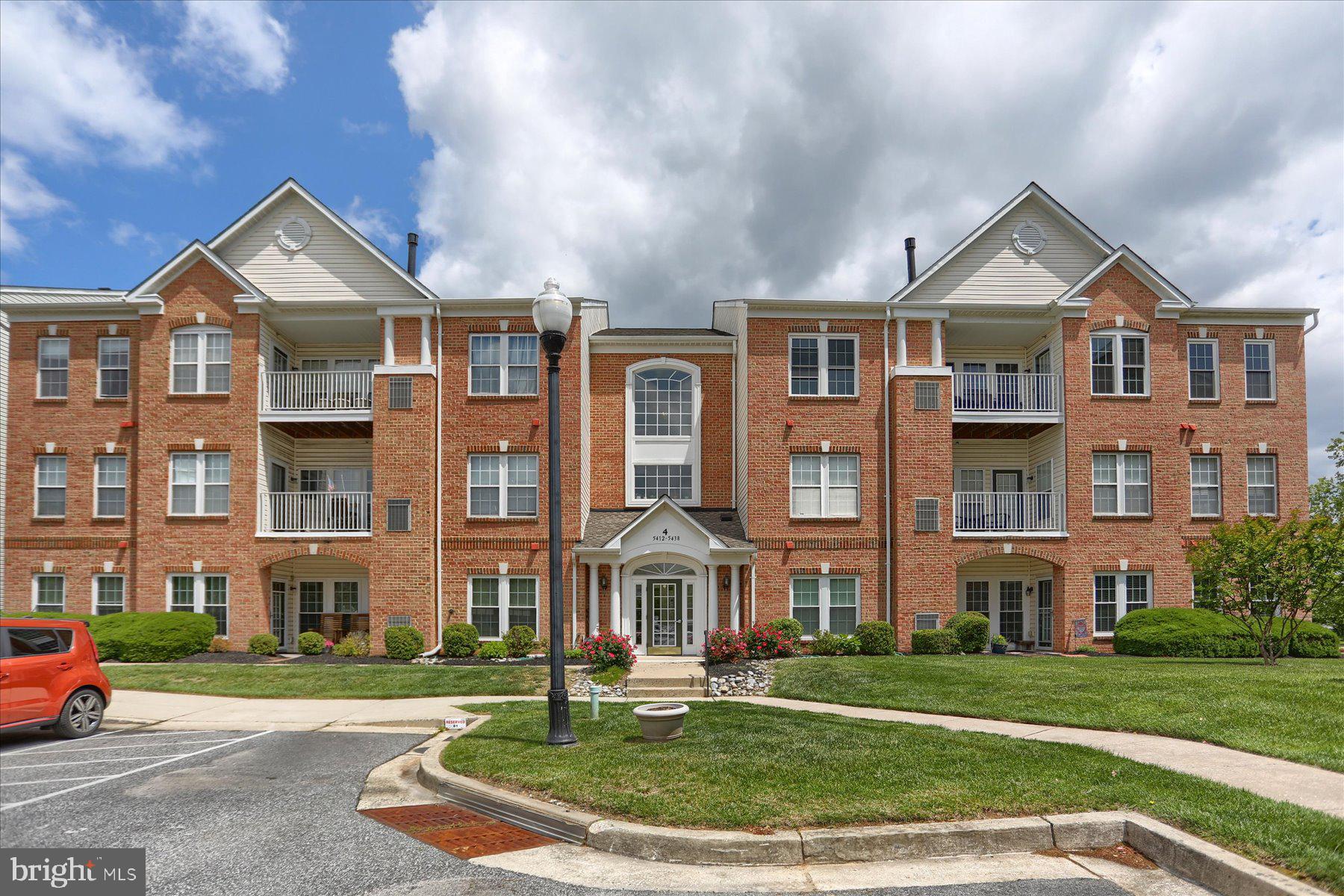 DEVONSHIRE AT WHITEMARSH - Residential