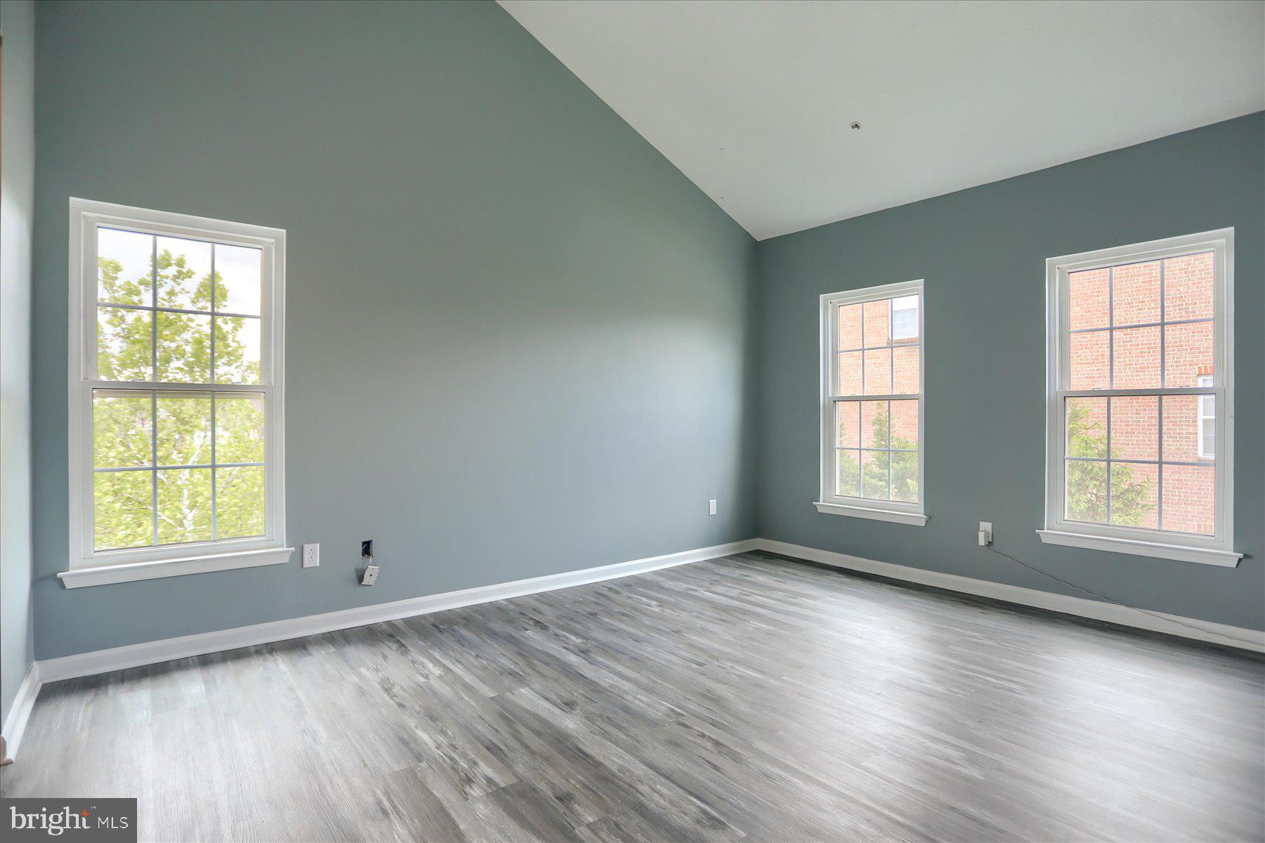 DEVONSHIRE AT WHITEMARSH - Residential