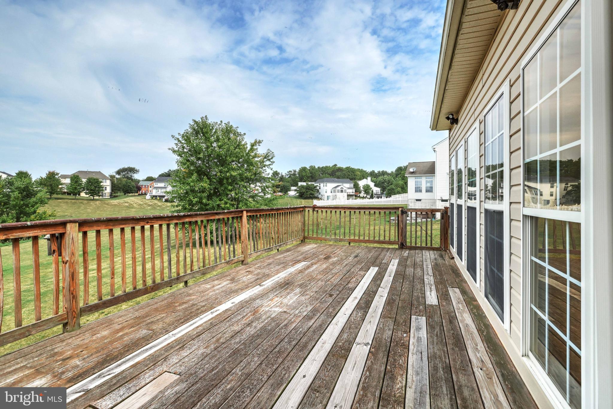 SOUTH POINTE - Residential