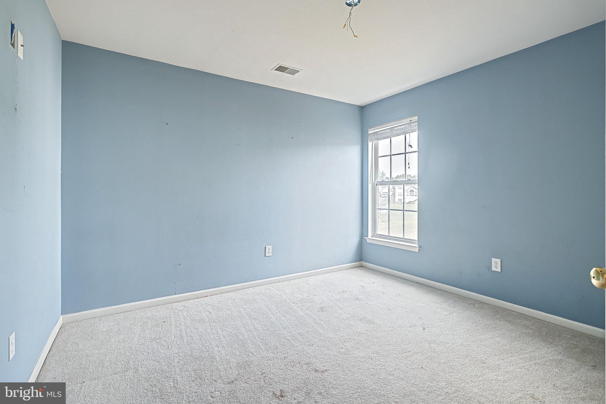 SOUTH POINTE - Residential