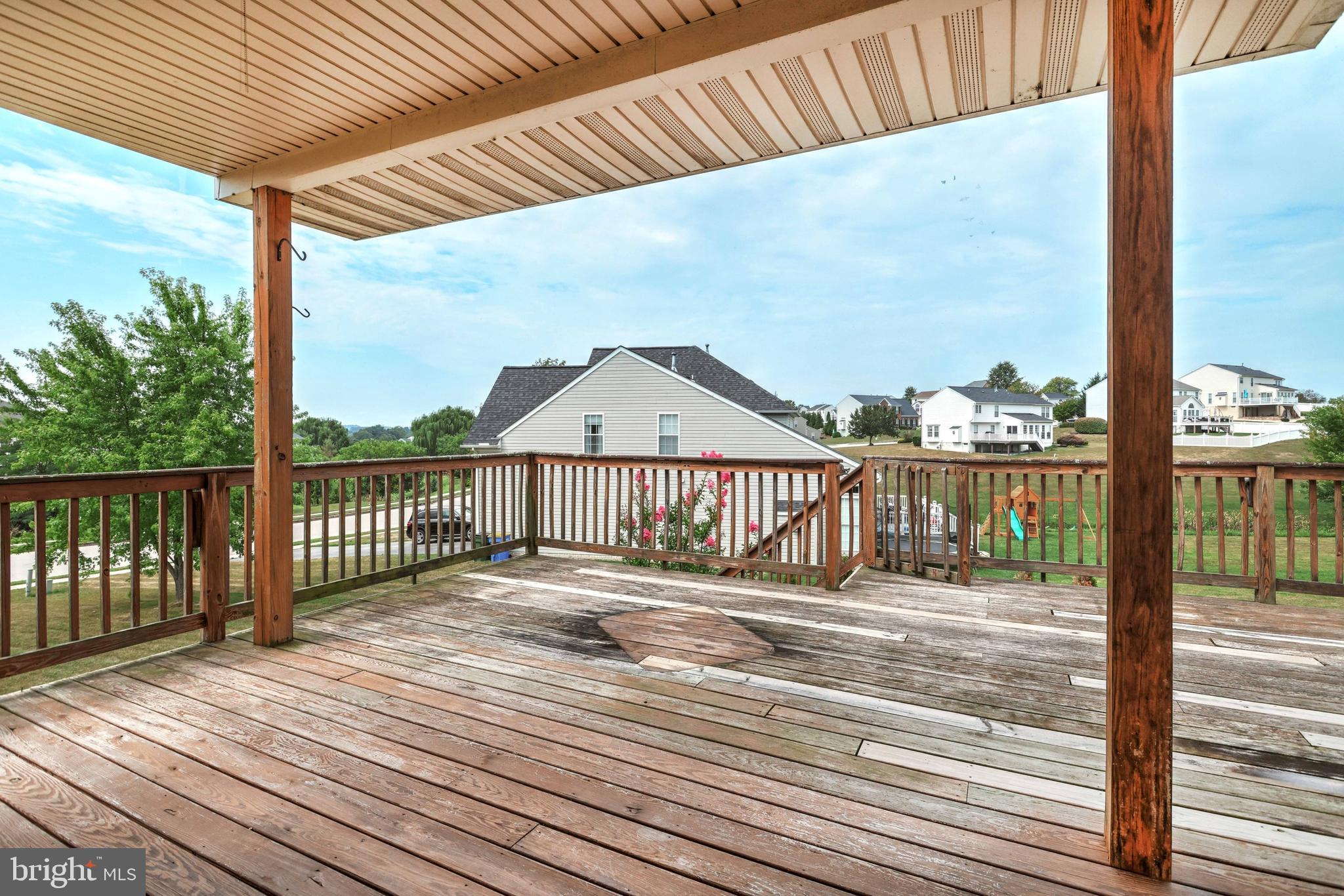 SOUTH POINTE - Residential