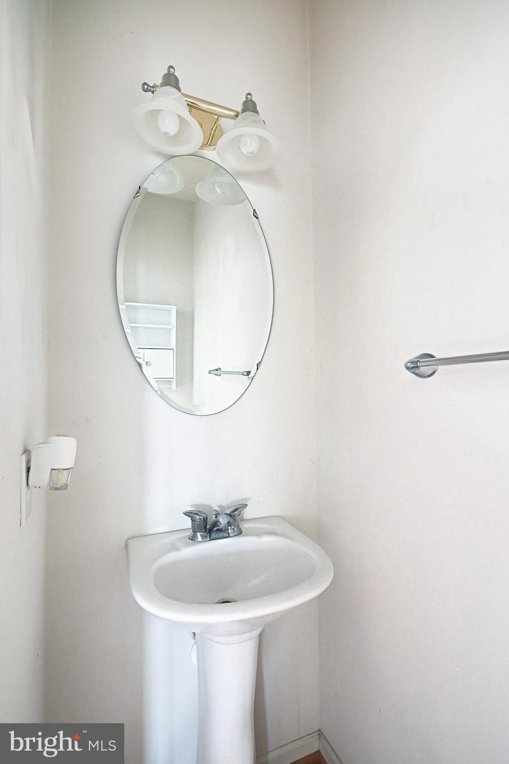 SOUTH POINTE - Residential