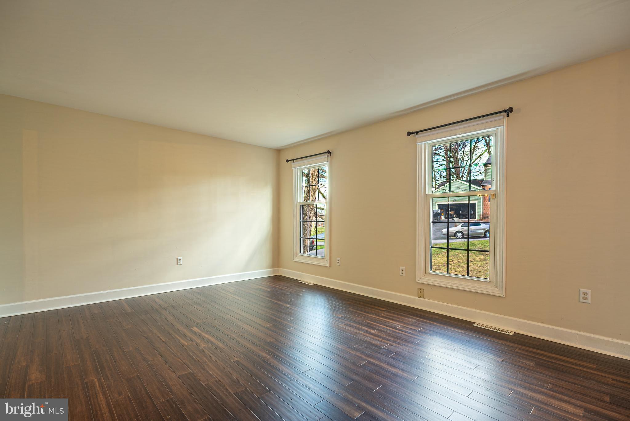 BEL AIR - Residential