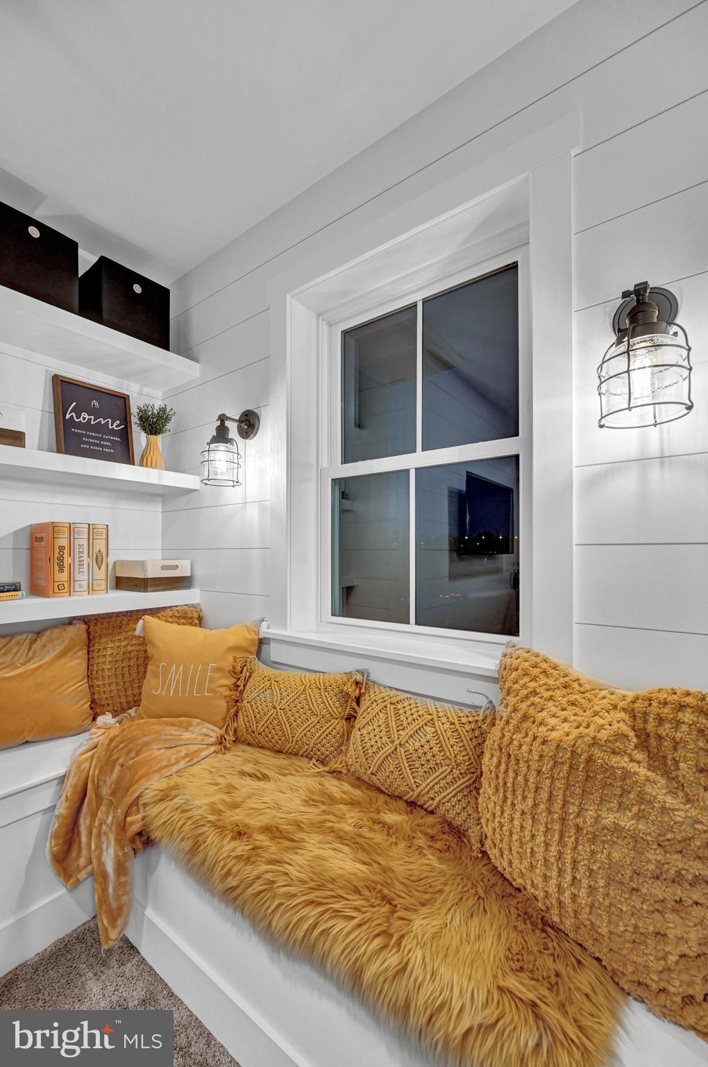 FARMBROOKE MEADOWS - Residential