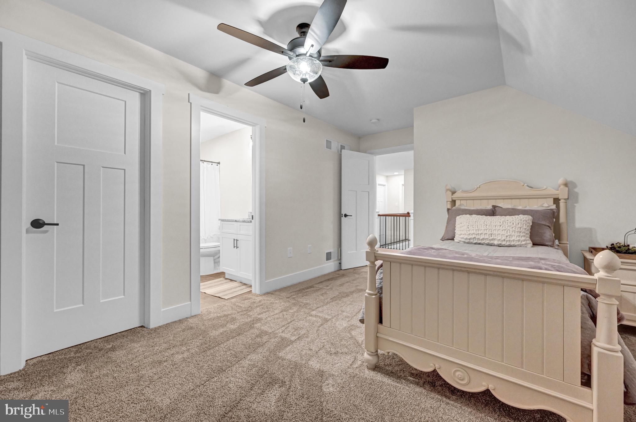 FARMBROOKE MEADOWS - Residential