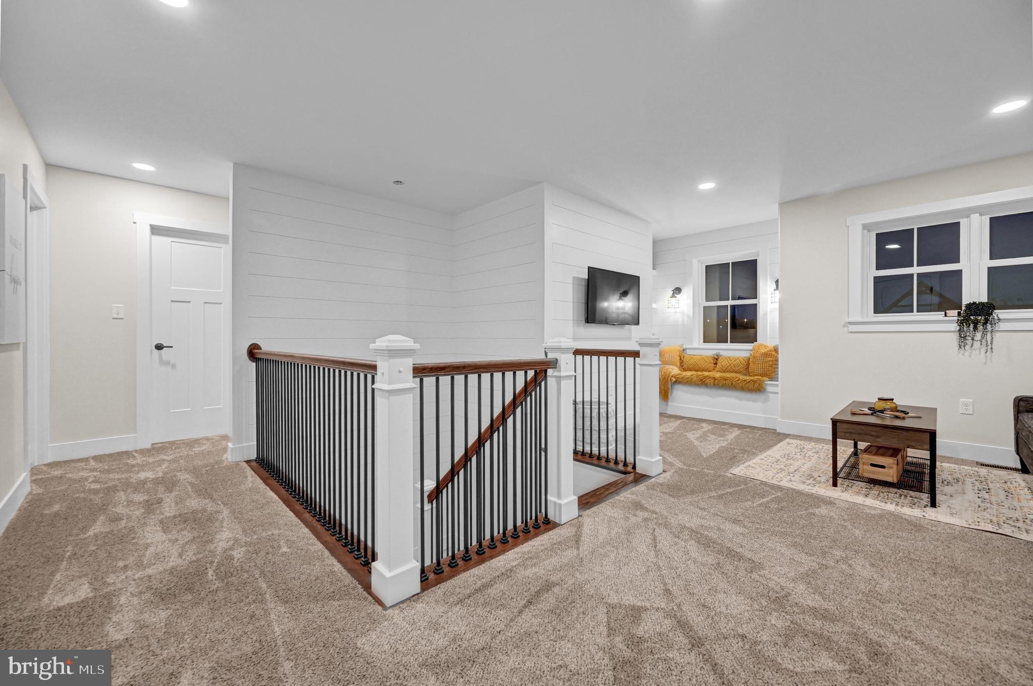 FARMBROOKE MEADOWS - Residential