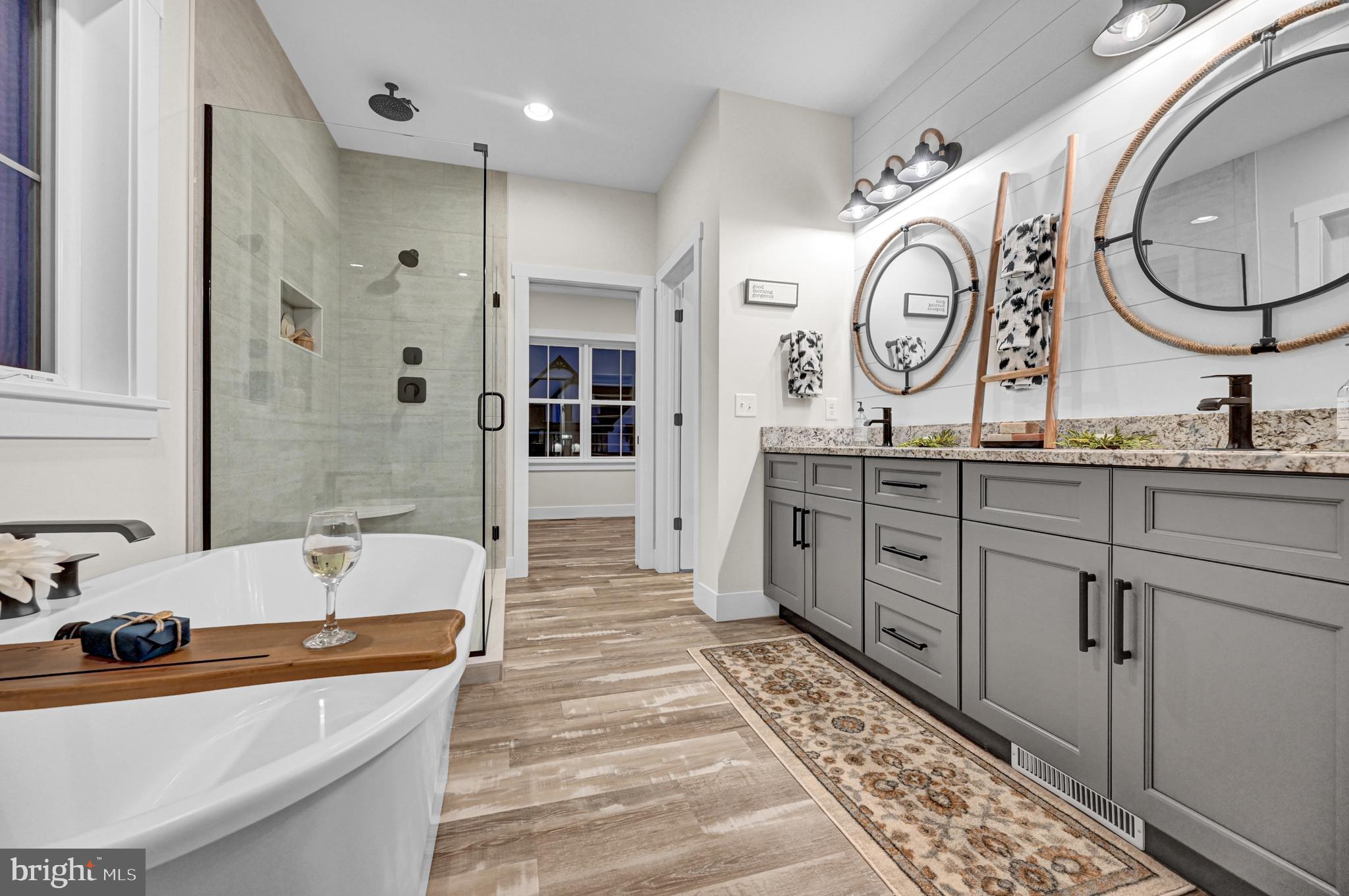 FARMBROOKE MEADOWS - Residential