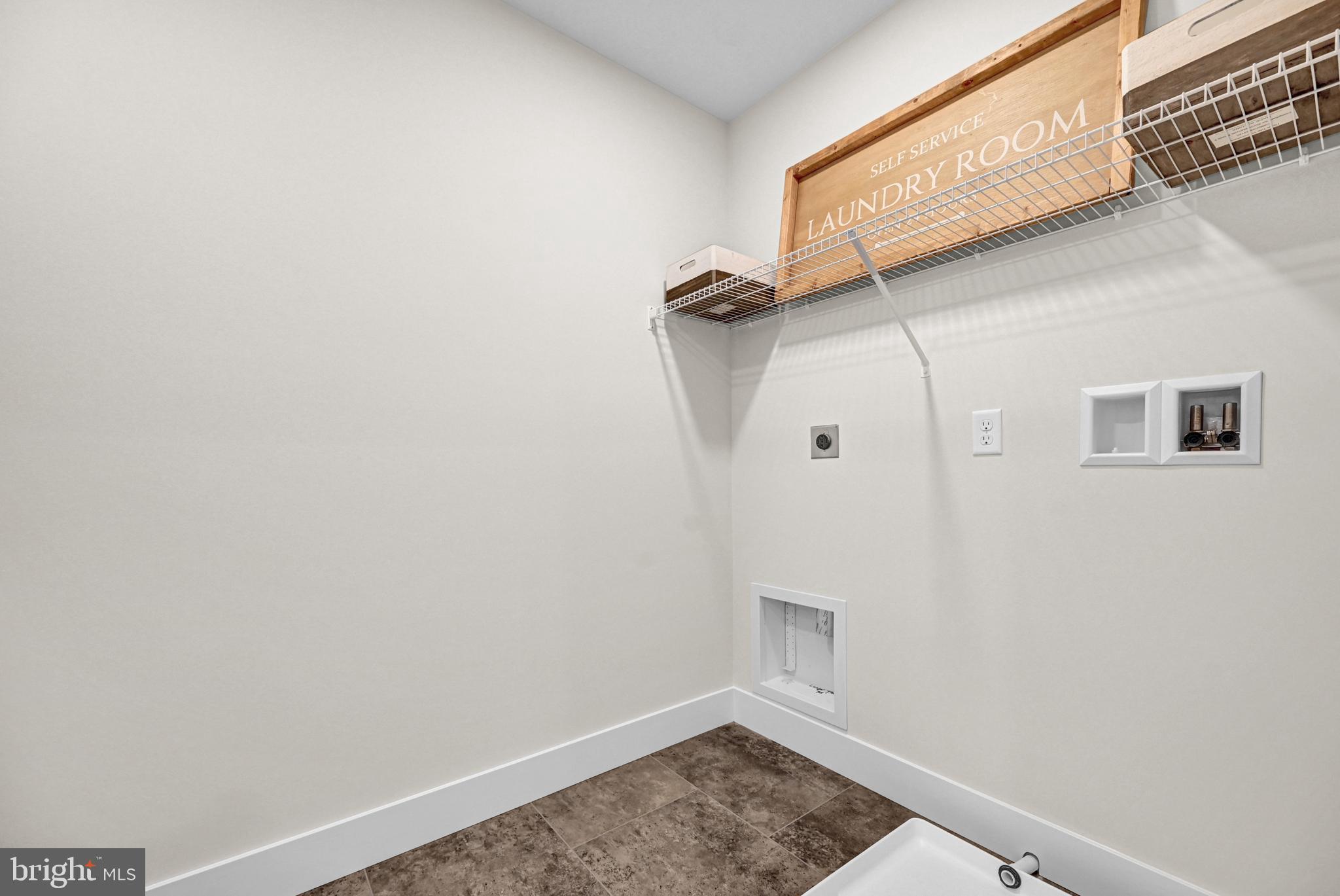 FARMBROOKE MEADOWS - Residential