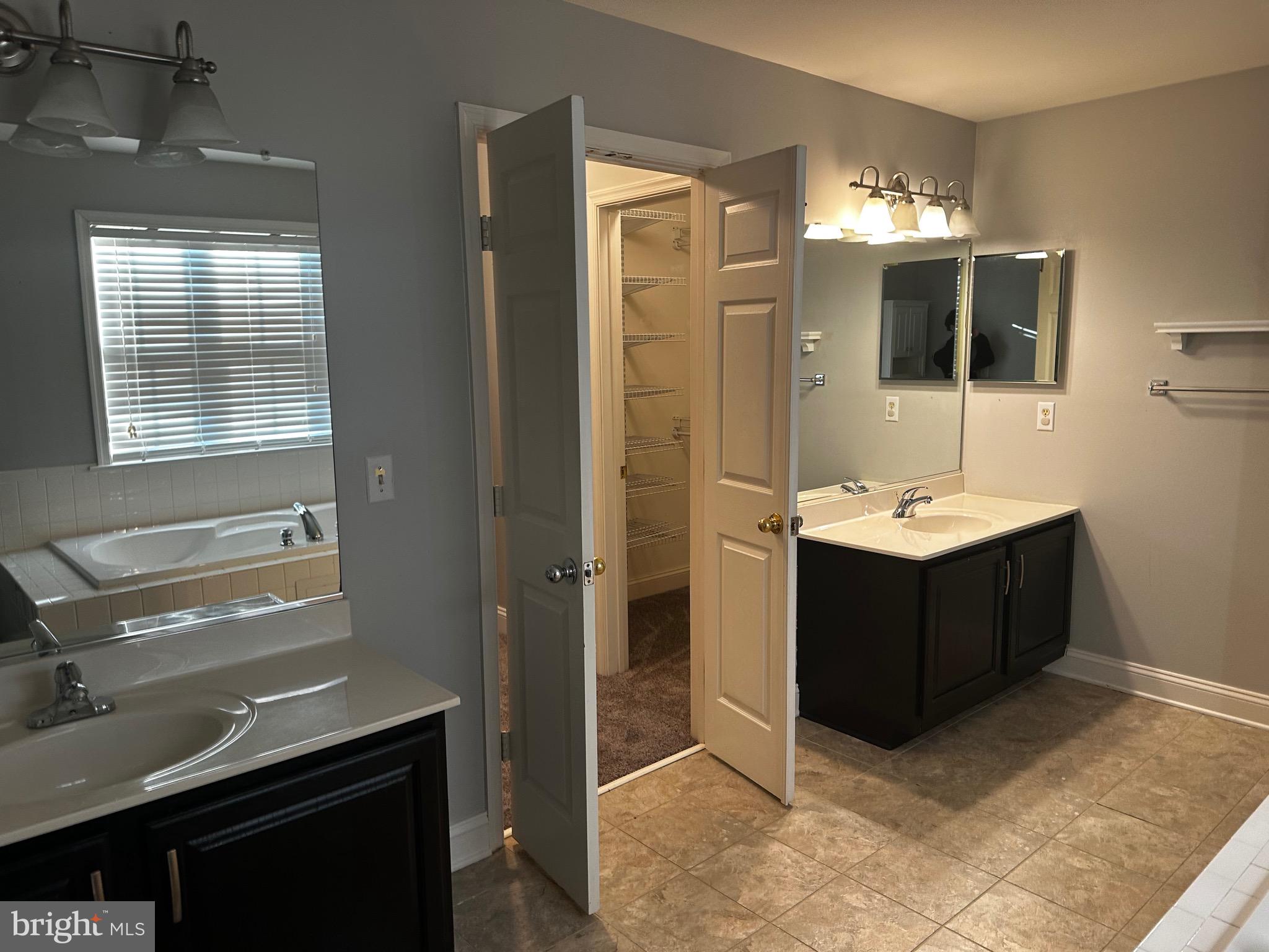 AGRICOPIA - Residential Lease