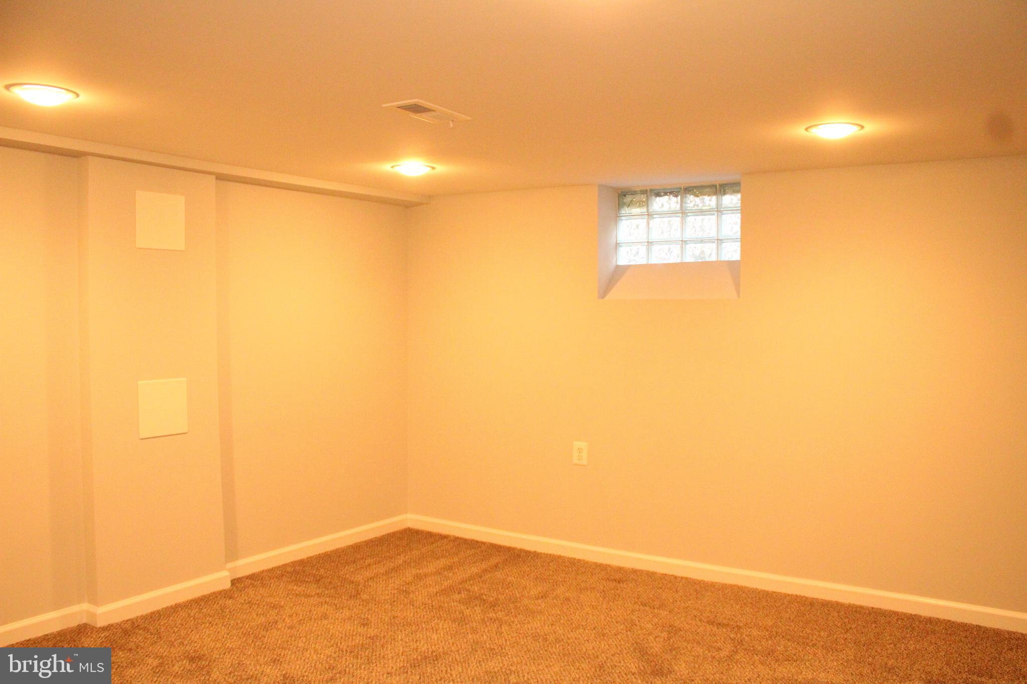 GWYNN OAK SUMMIT - Residential