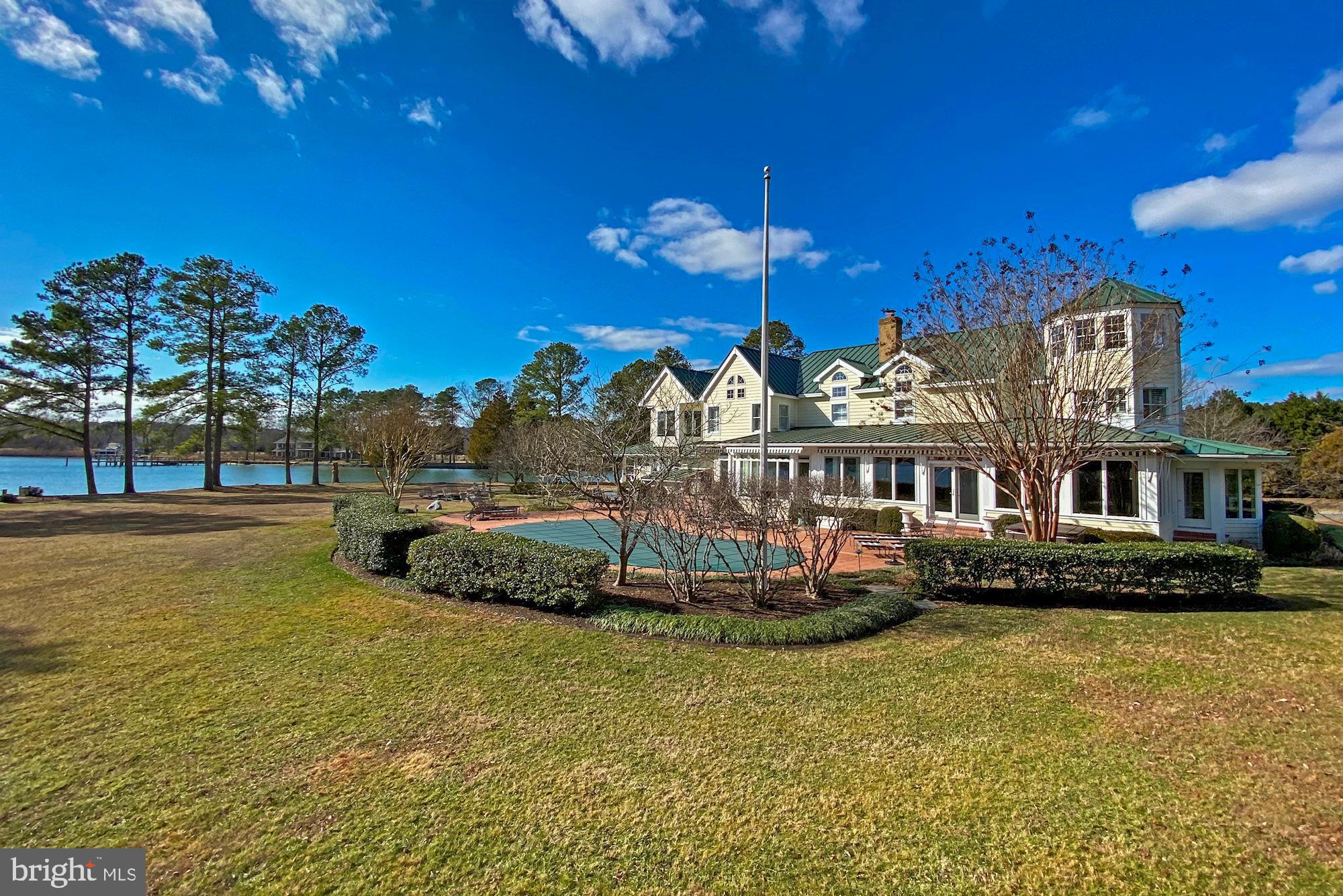 NORTH POINT - Residential