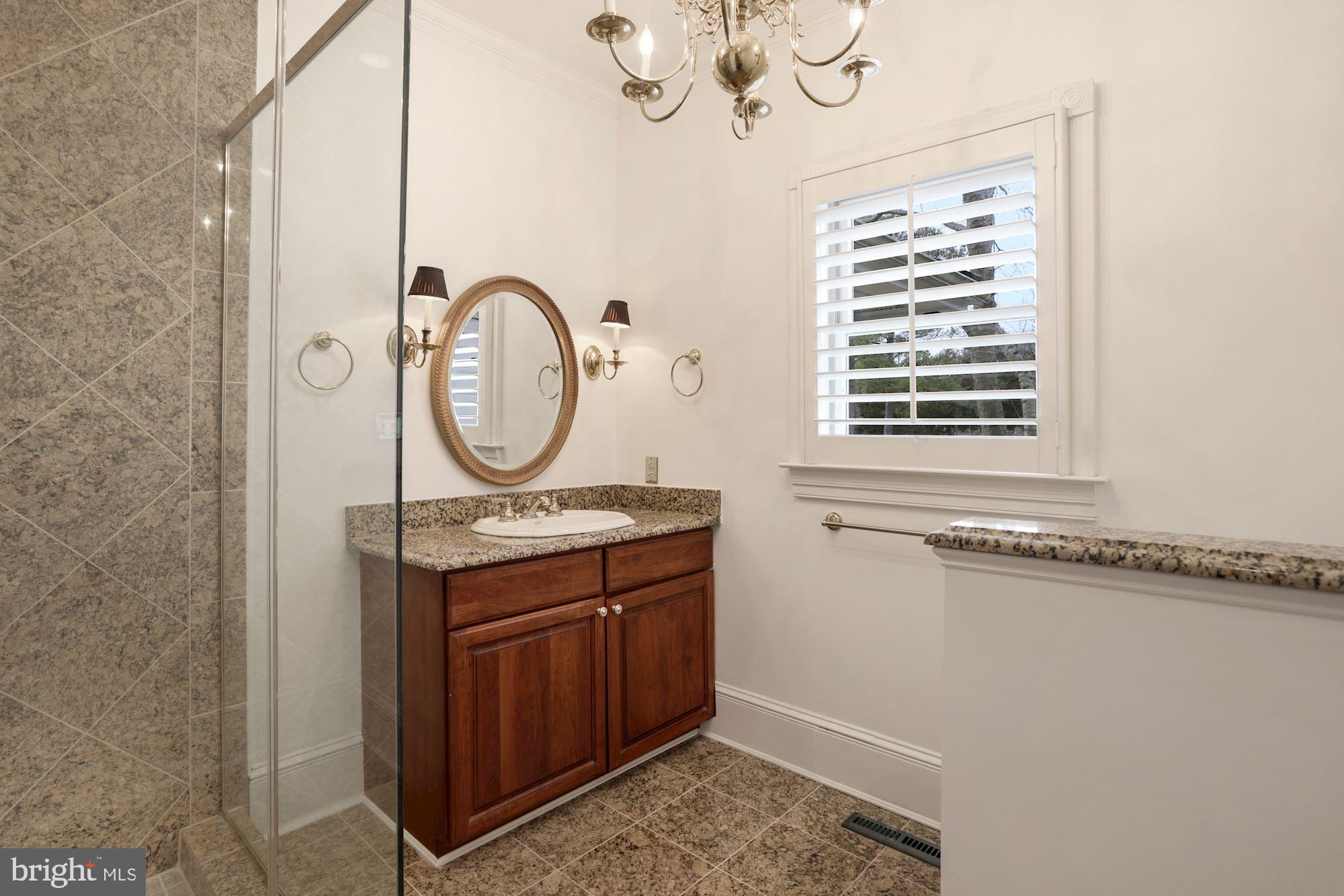 NORTH POINT - Residential