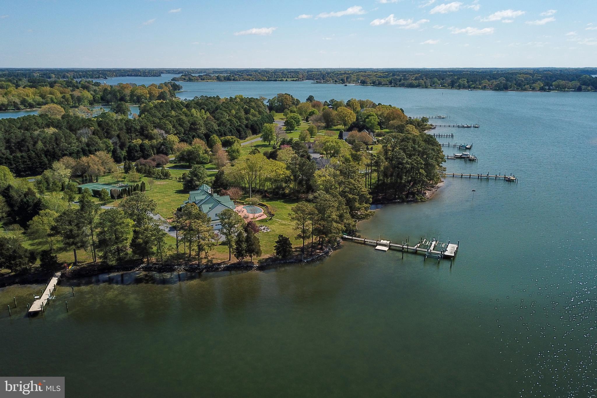 NORTH POINT - Residential