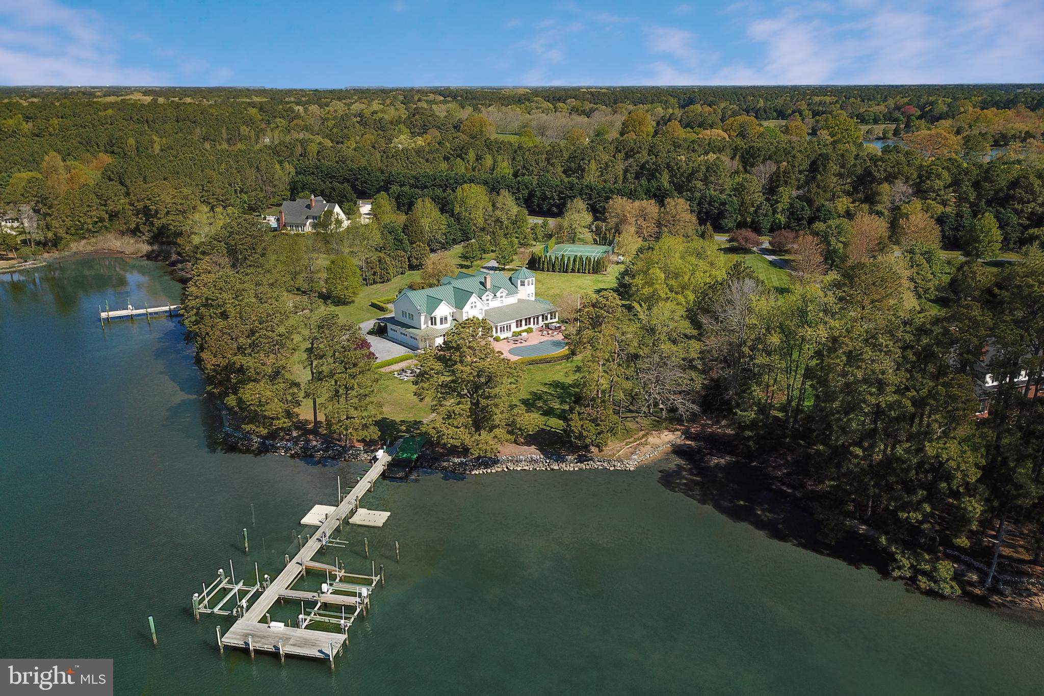 NORTH POINT - Residential