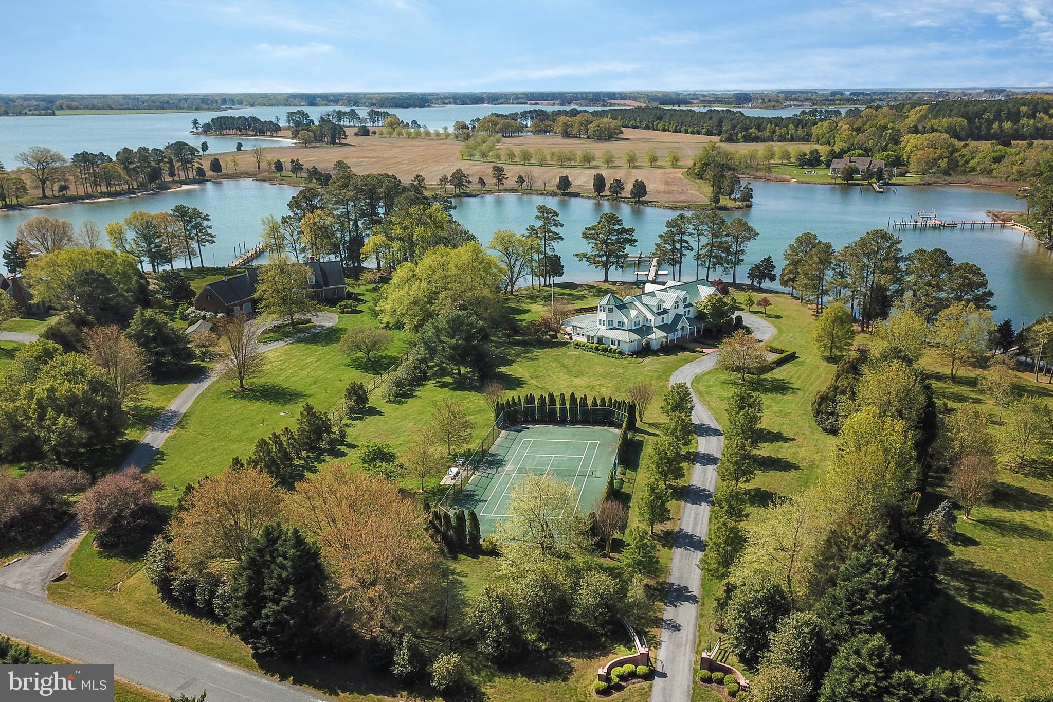 NORTH POINT - Residential