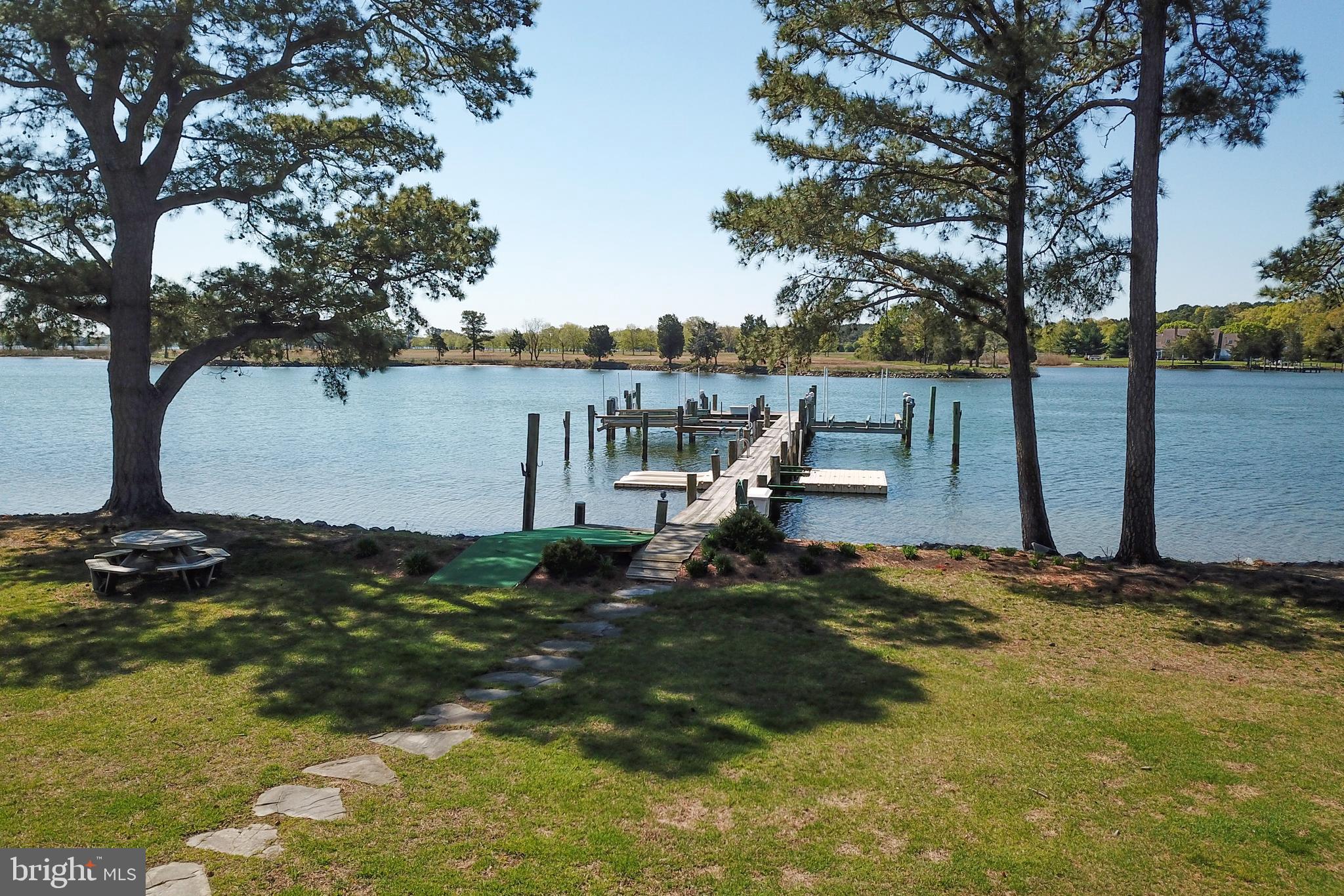 NORTH POINT - Residential