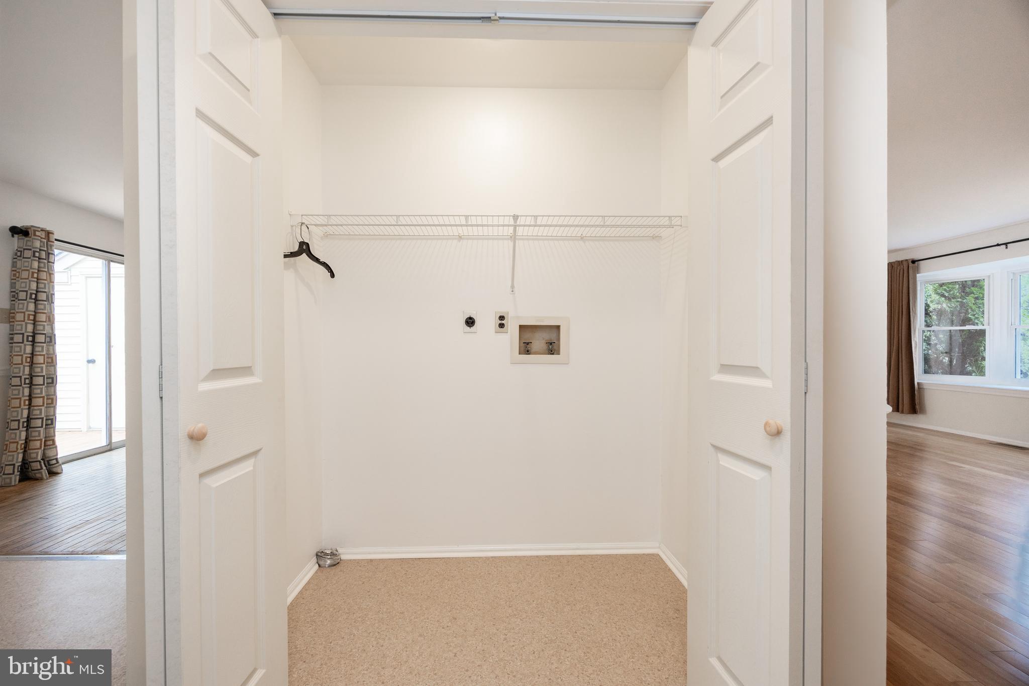 CEDAR HILL - Residential