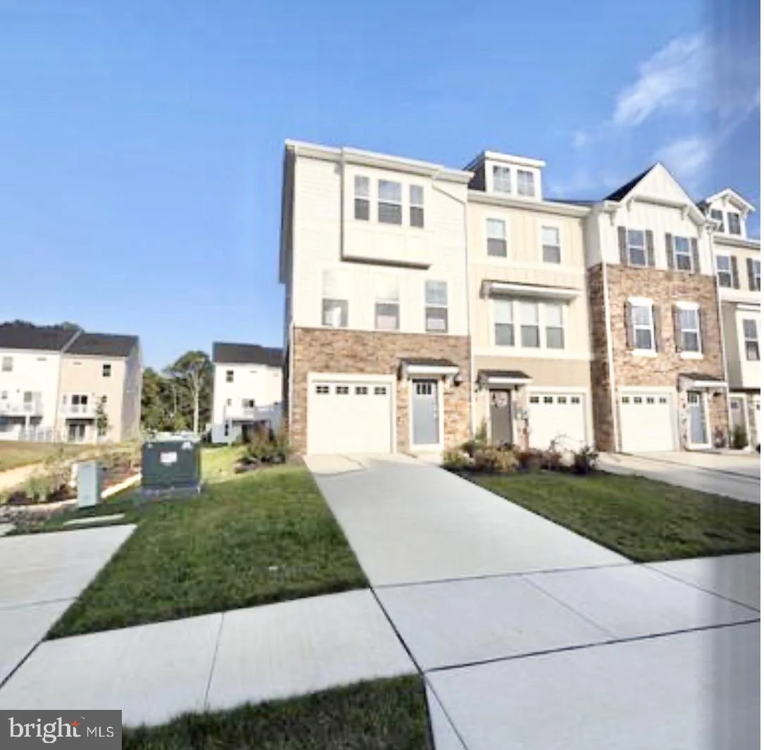 5564 Marksburg Place, White Plains, MD, 20695