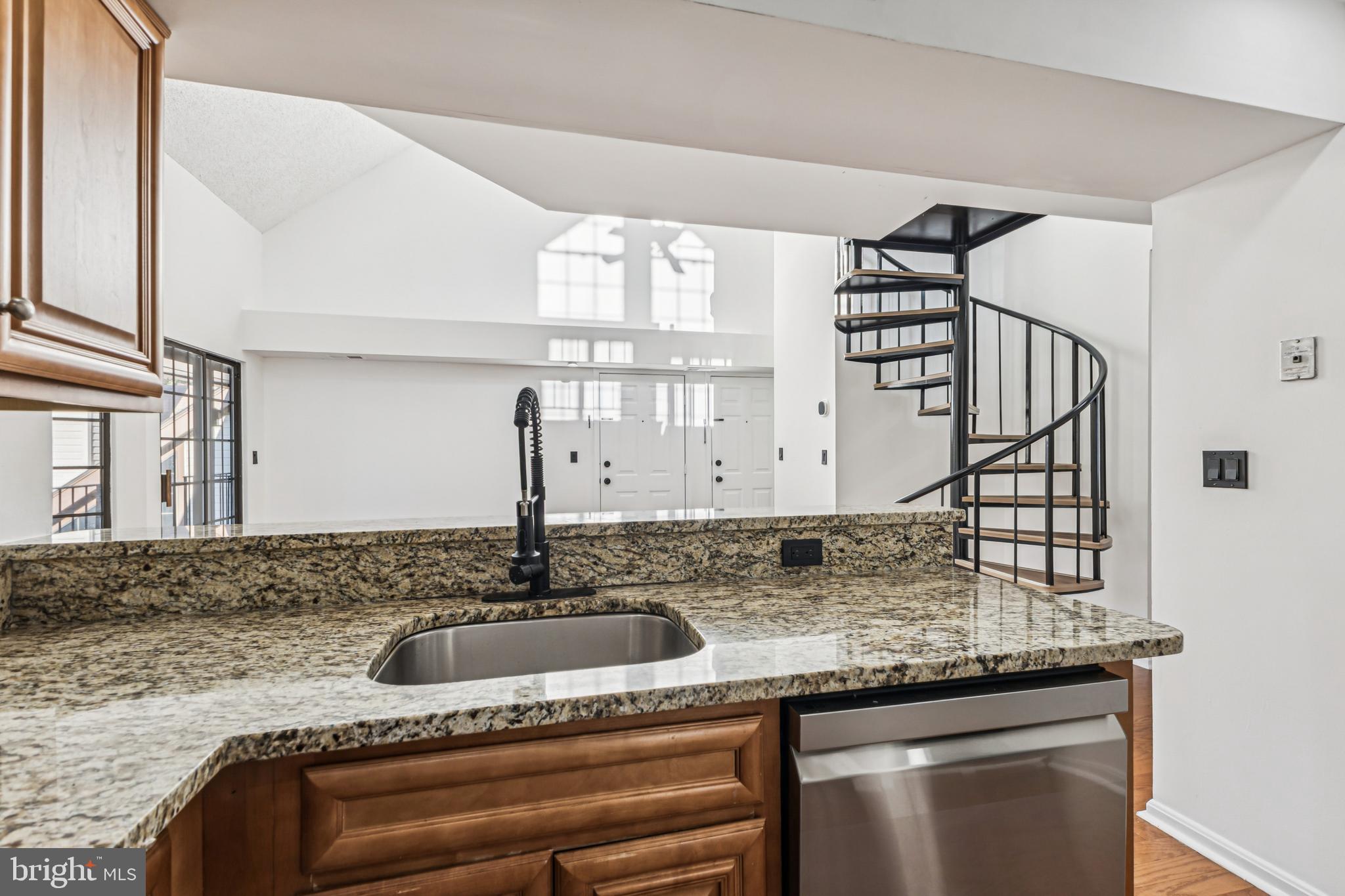 TIERS OF MANCHESTER LAKES - Residential