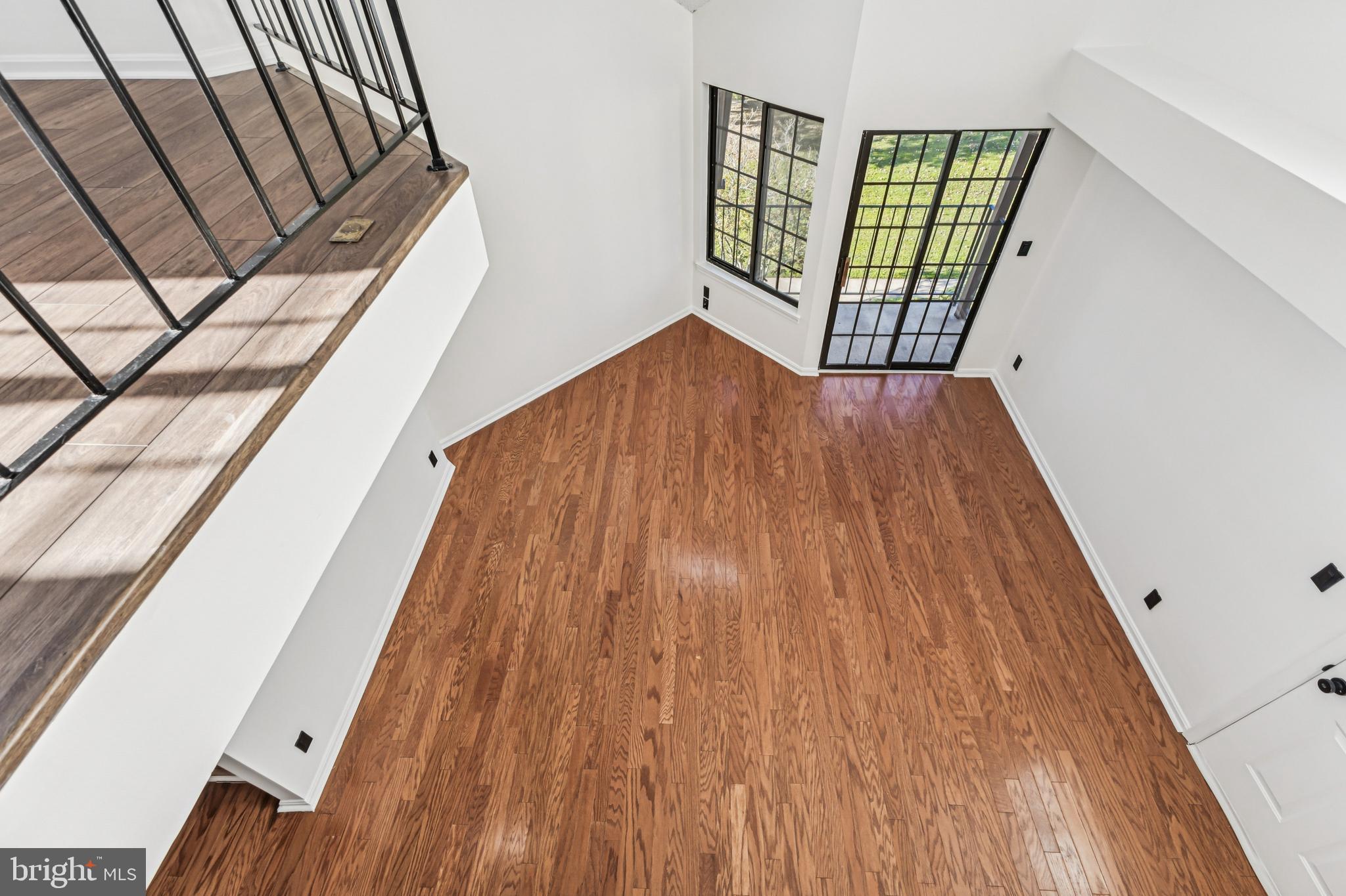 TIERS OF MANCHESTER LAKES - Residential