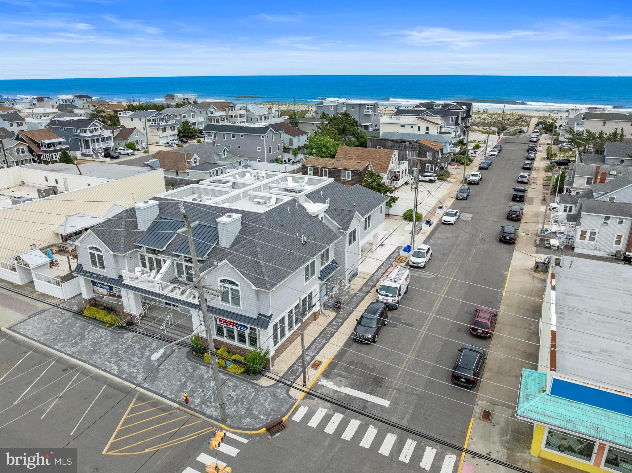 2020 LONG BEACH BLVD 2-C (SW)