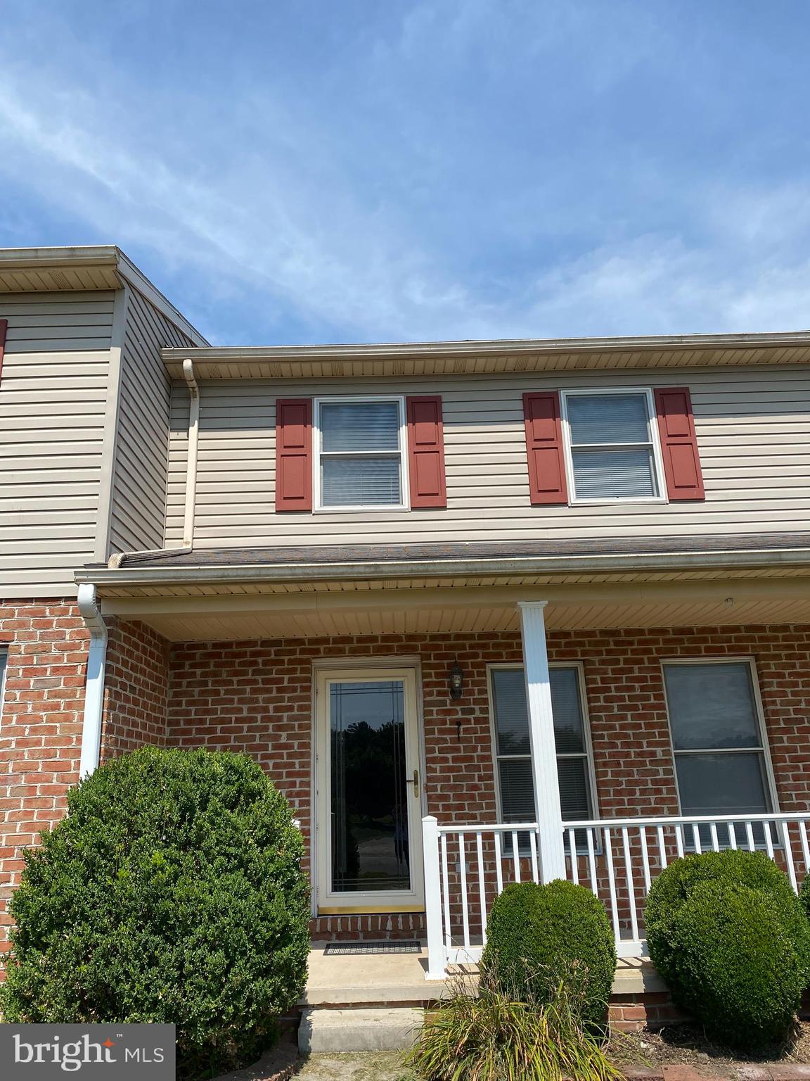 Very nice 2 bedroom, 1.5 bath townhouse in Bonneauville. Lower level family room, one car attached garage, full appliances. No pets, no smoking. Yearly lease. Security deposit & credit check required (minimum 650+ credit score required). Littlestown School District.
