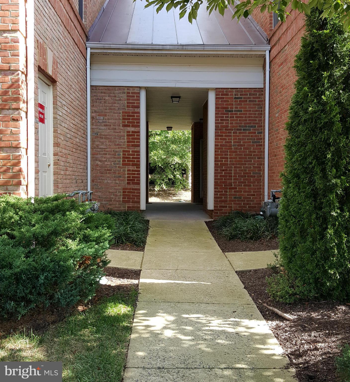 WILLOW OAKS - Residential