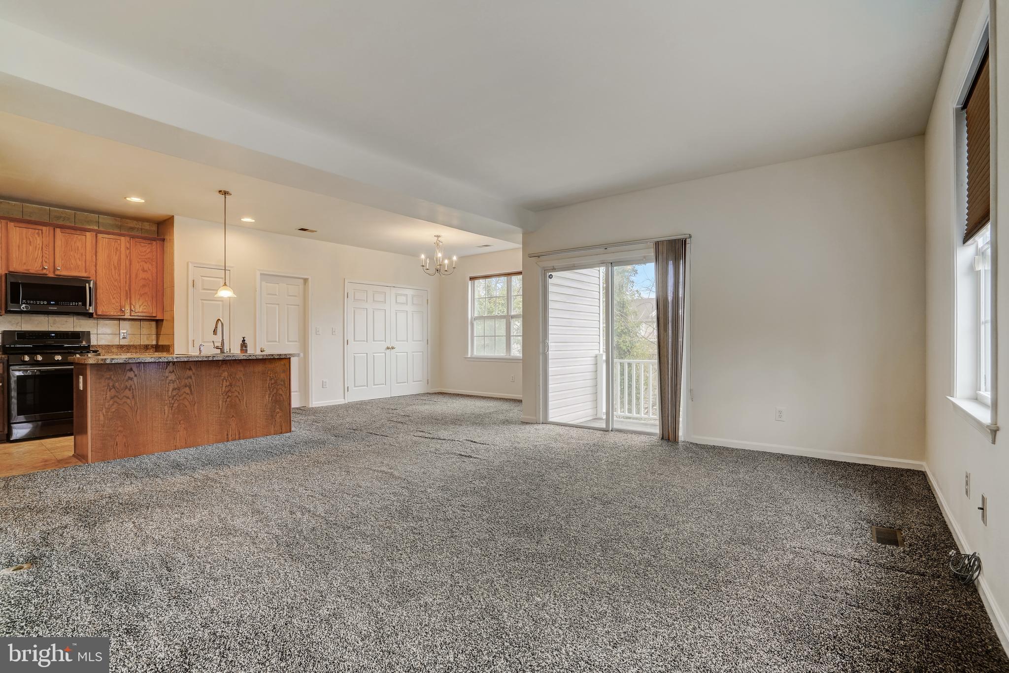 YEADON - Residential