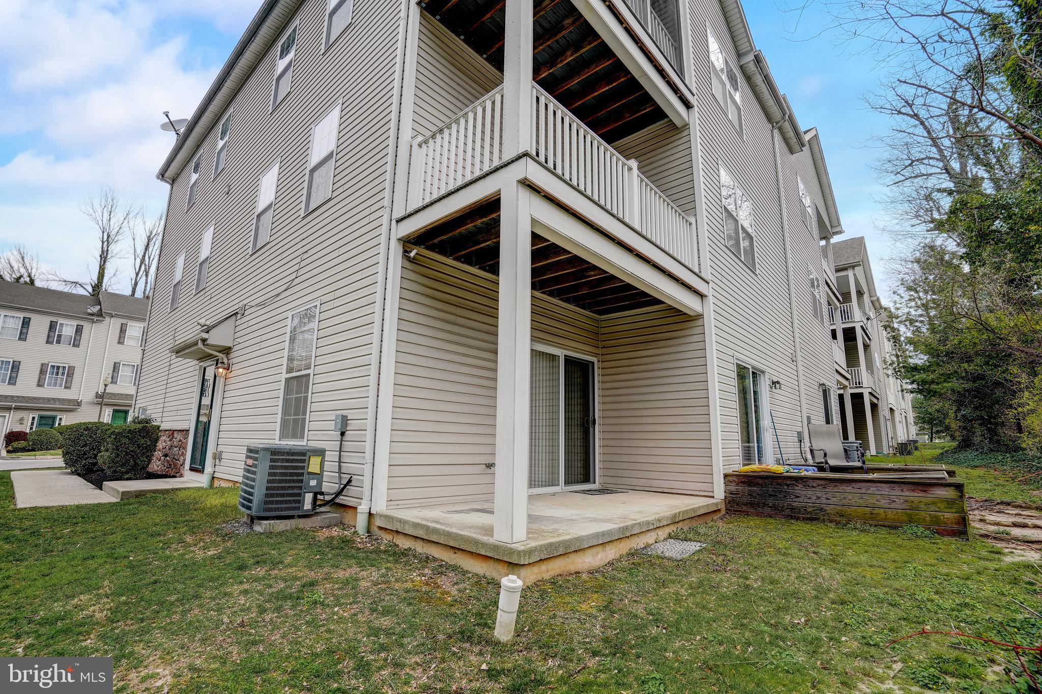 YEADON - Residential