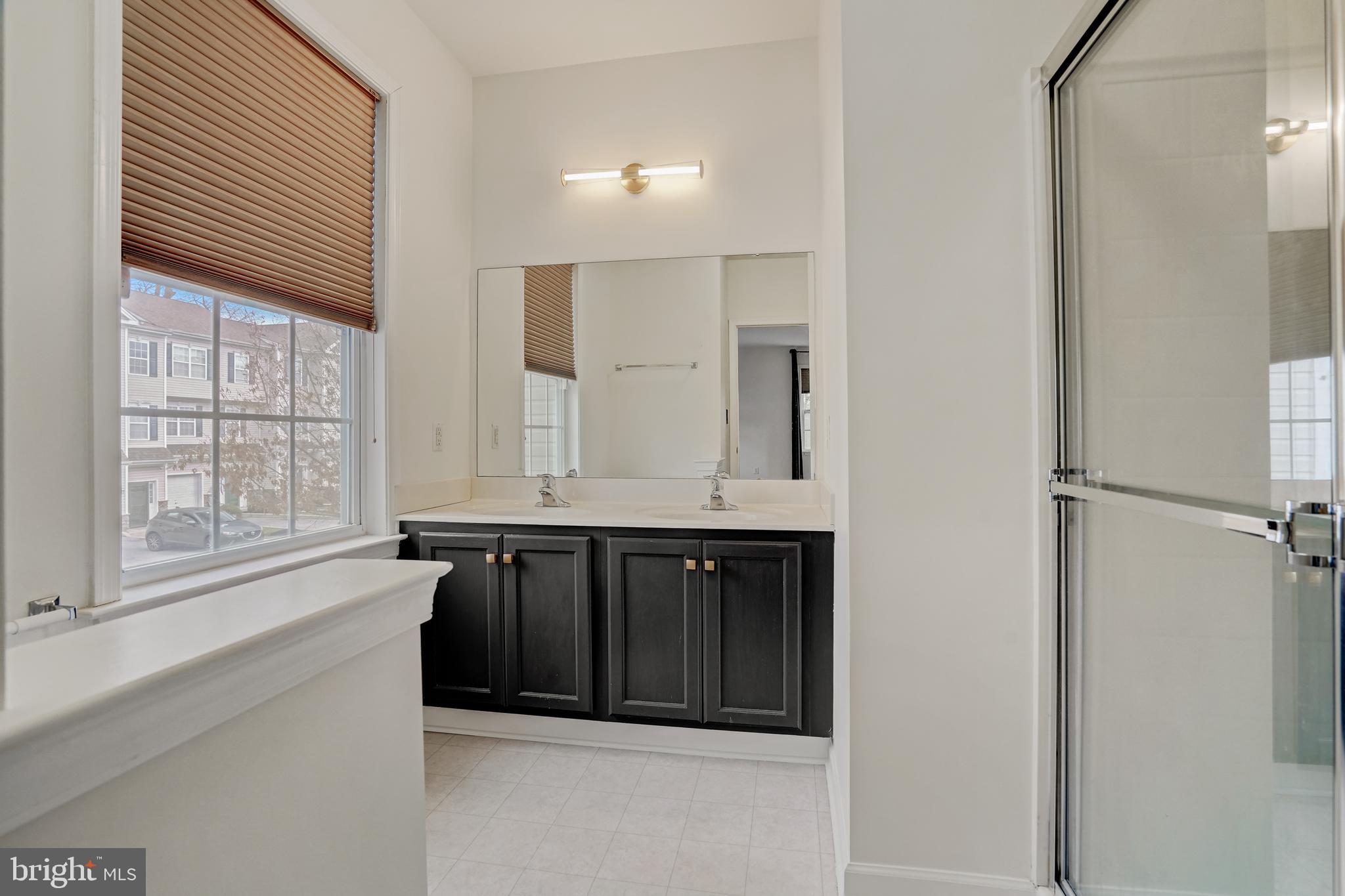 YEADON - Residential