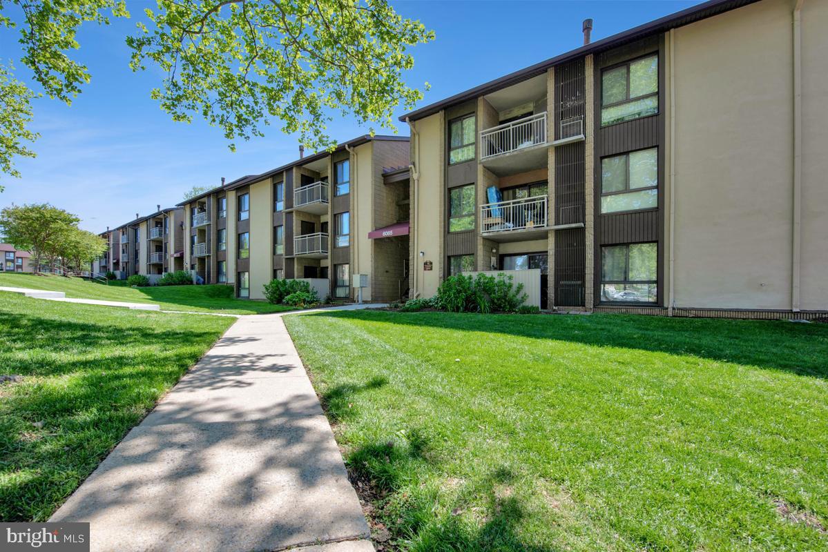 6085 MAJORS LANE 10 K34