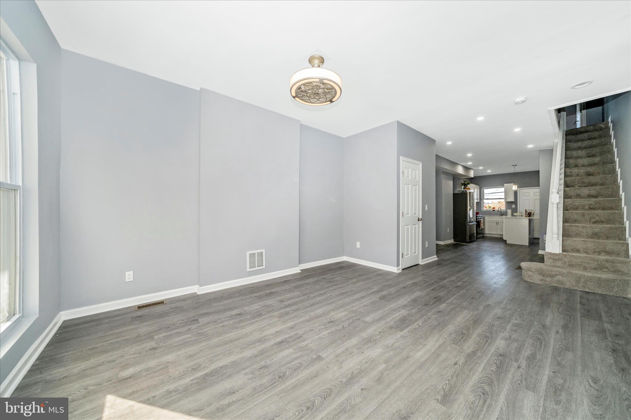 LEXINGTON - Residential