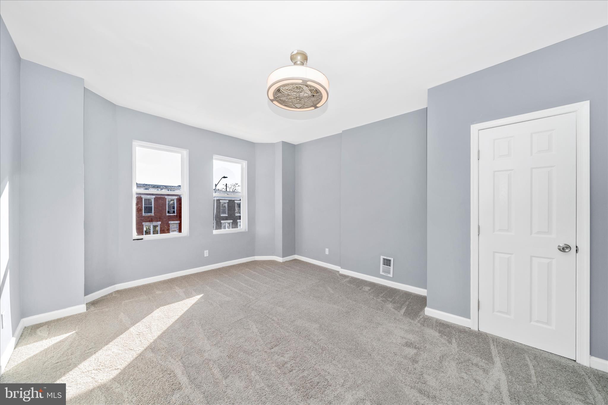 LEXINGTON - Residential