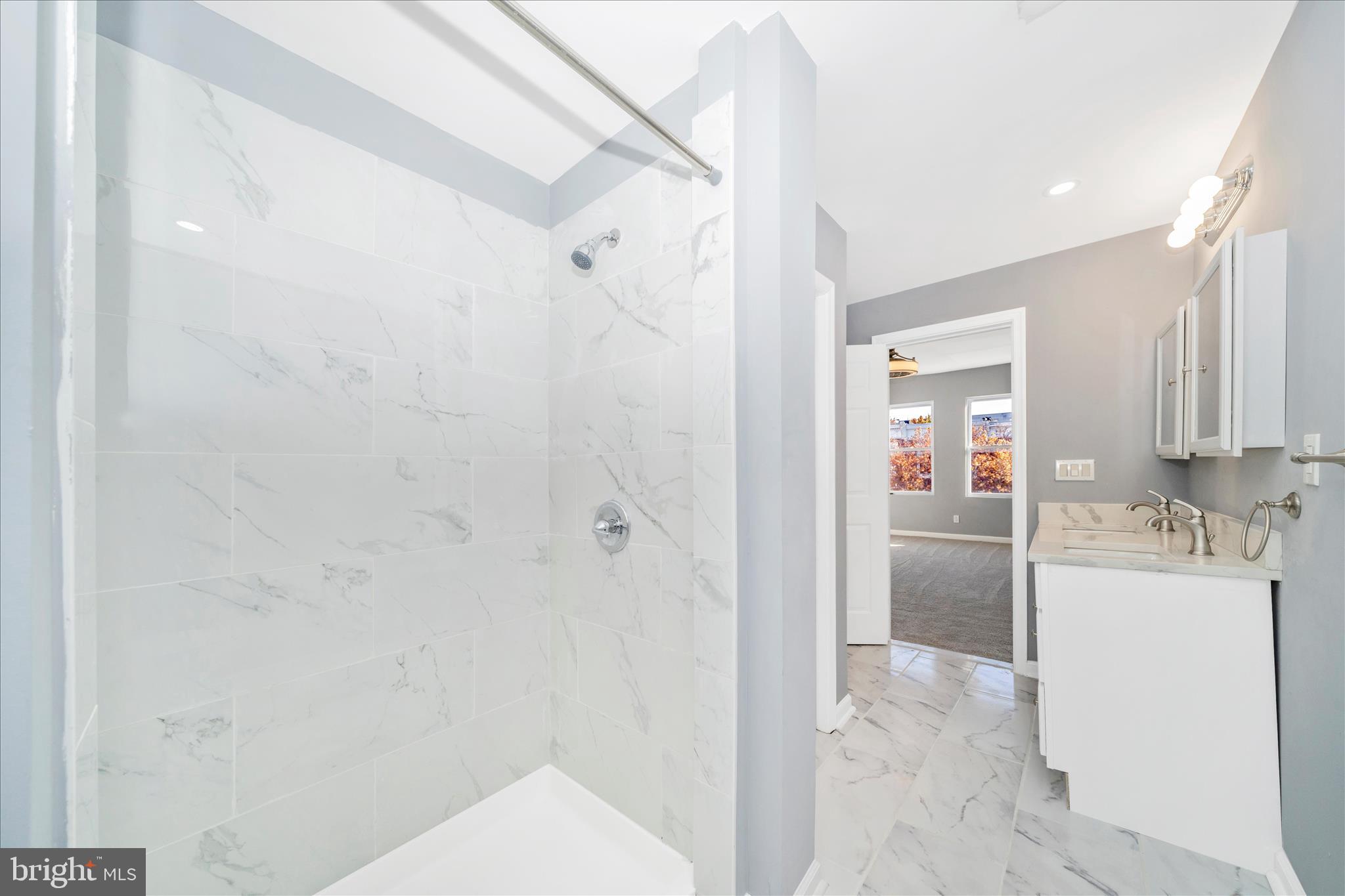 LEXINGTON - Residential