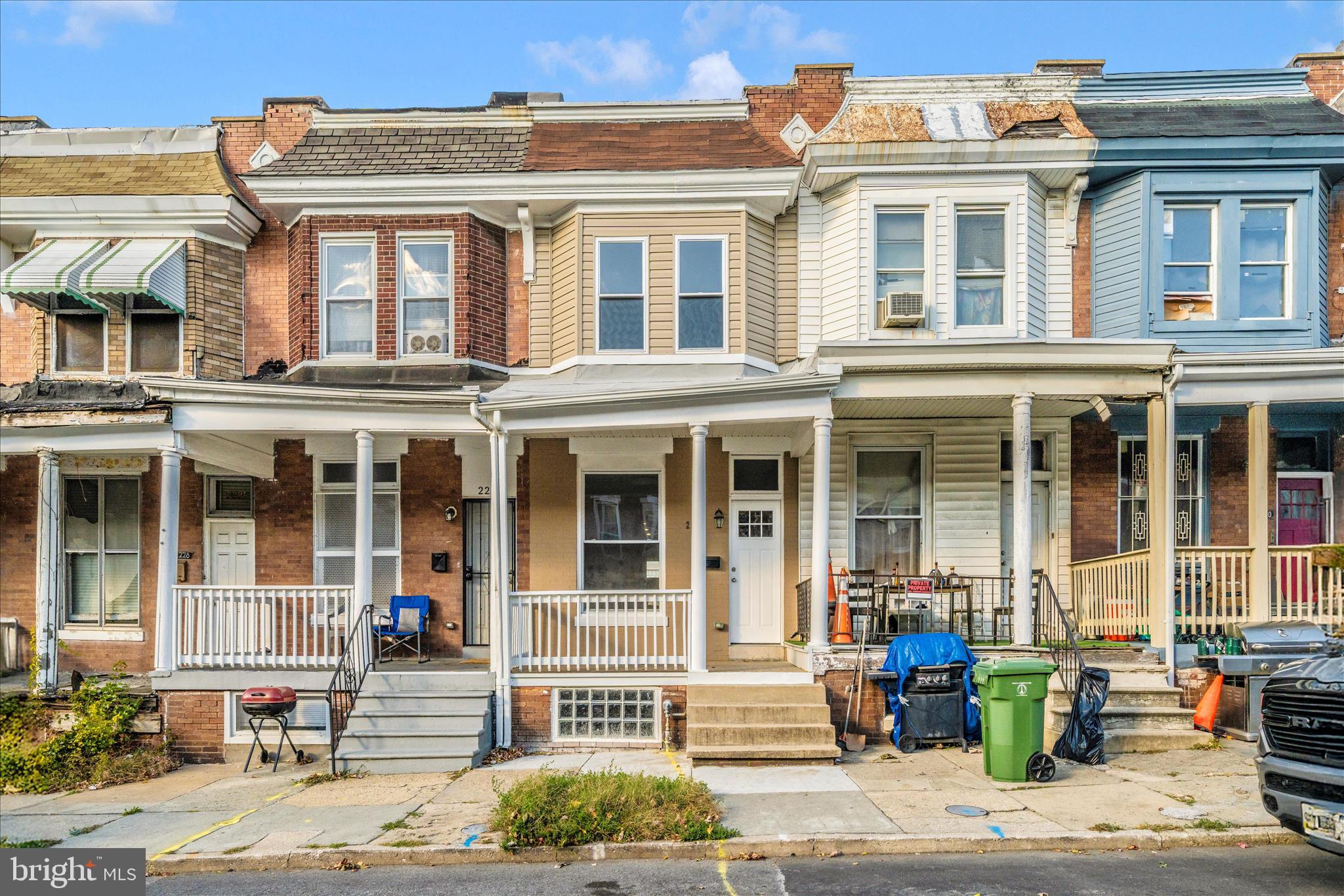 LEXINGTON - Residential